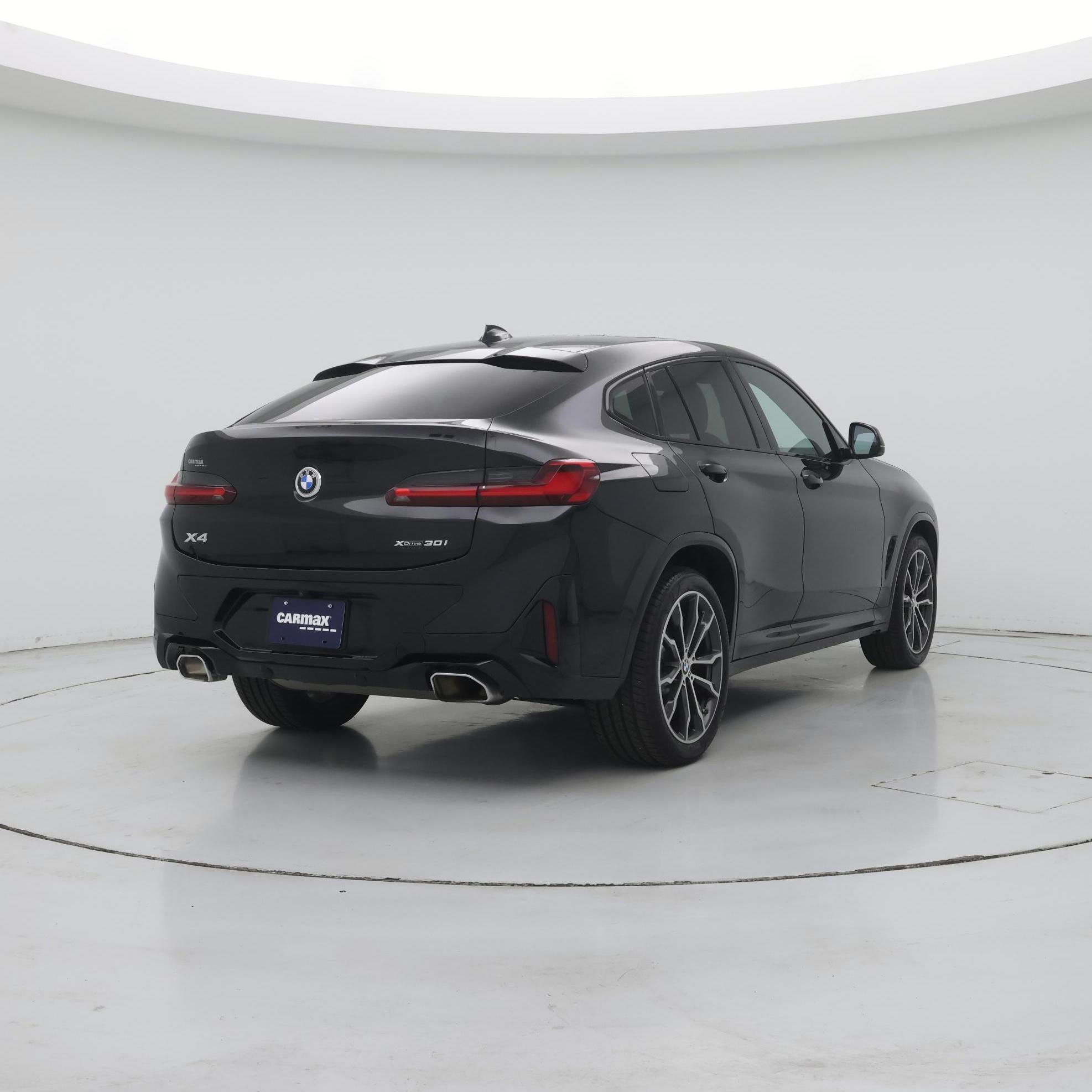 Thumbnail: 2022 BMW X4 - 8