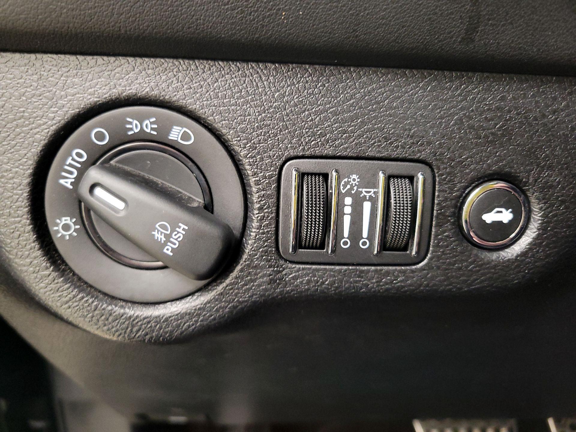 Thumbnail: 2021 Dodge Challenger - 13