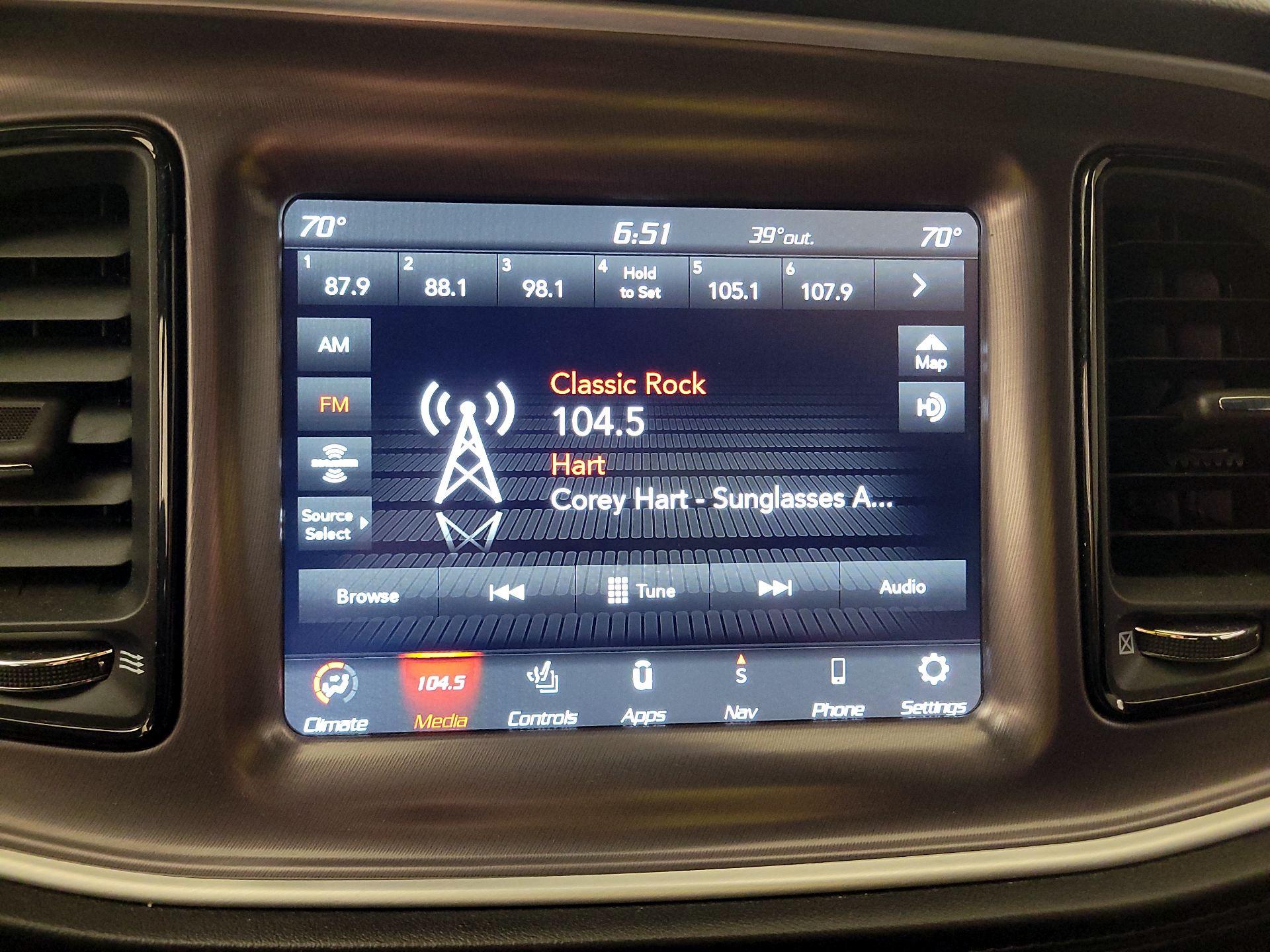 Thumbnail: 2021 Dodge Challenger - 16