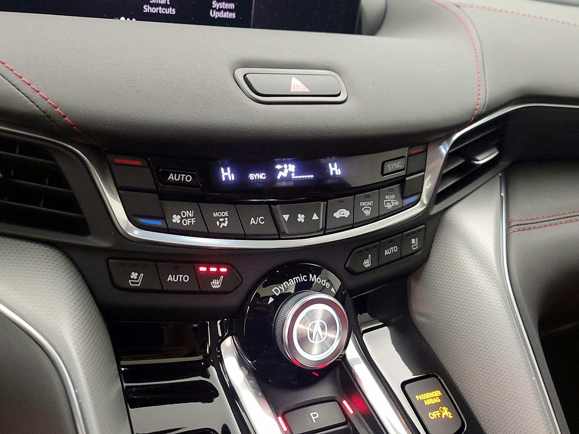 Thumbnail: 2025 Acura TLX - 17