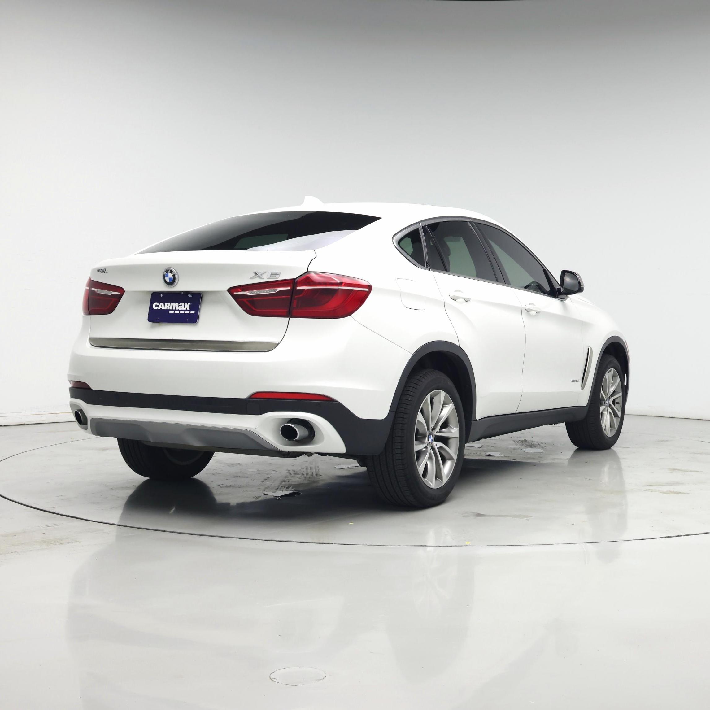 Thumbnail: 2017 BMW X6 - 8