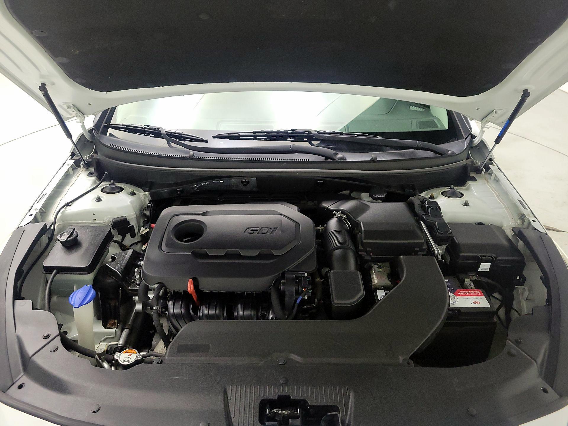 Thumbnail: 2017 Hyundai Sonata - 19