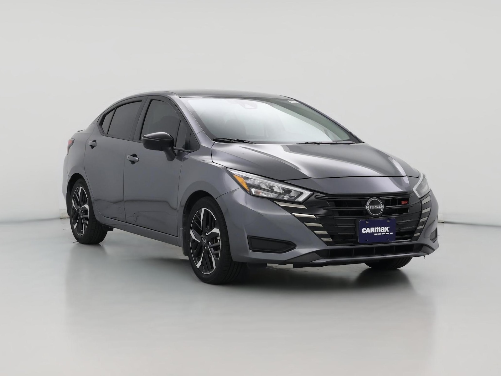 2023 Nissan Versa Sedan SR