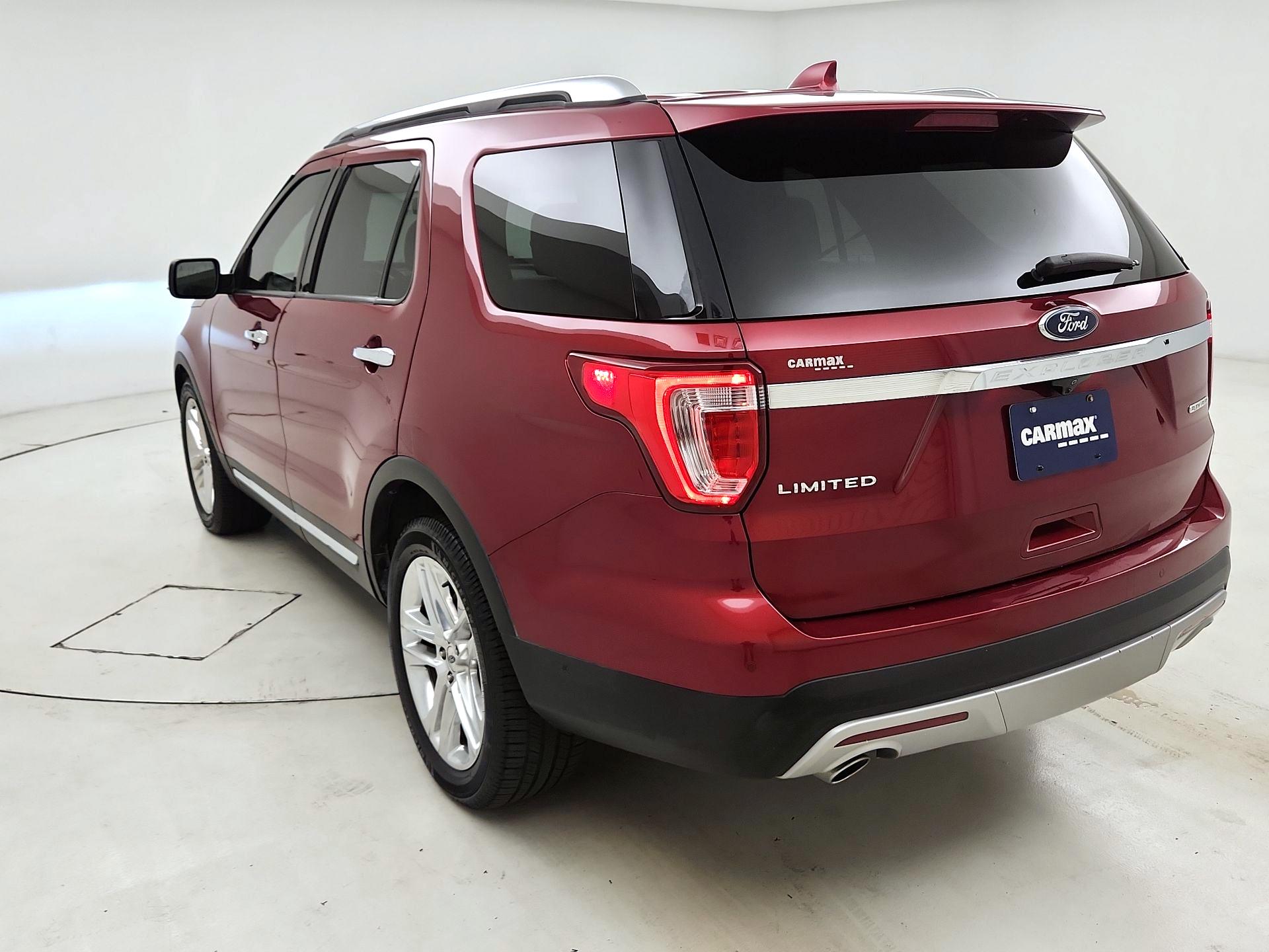 Thumbnail: 2016 Ford Explorer - 7