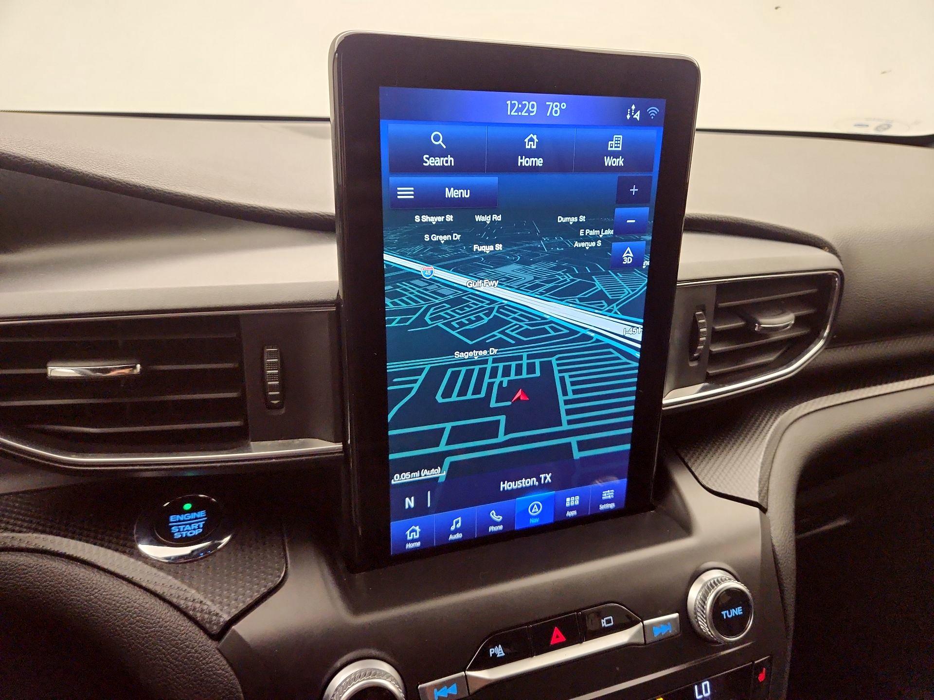 Thumbnail: 2020 Ford Explorer - 14