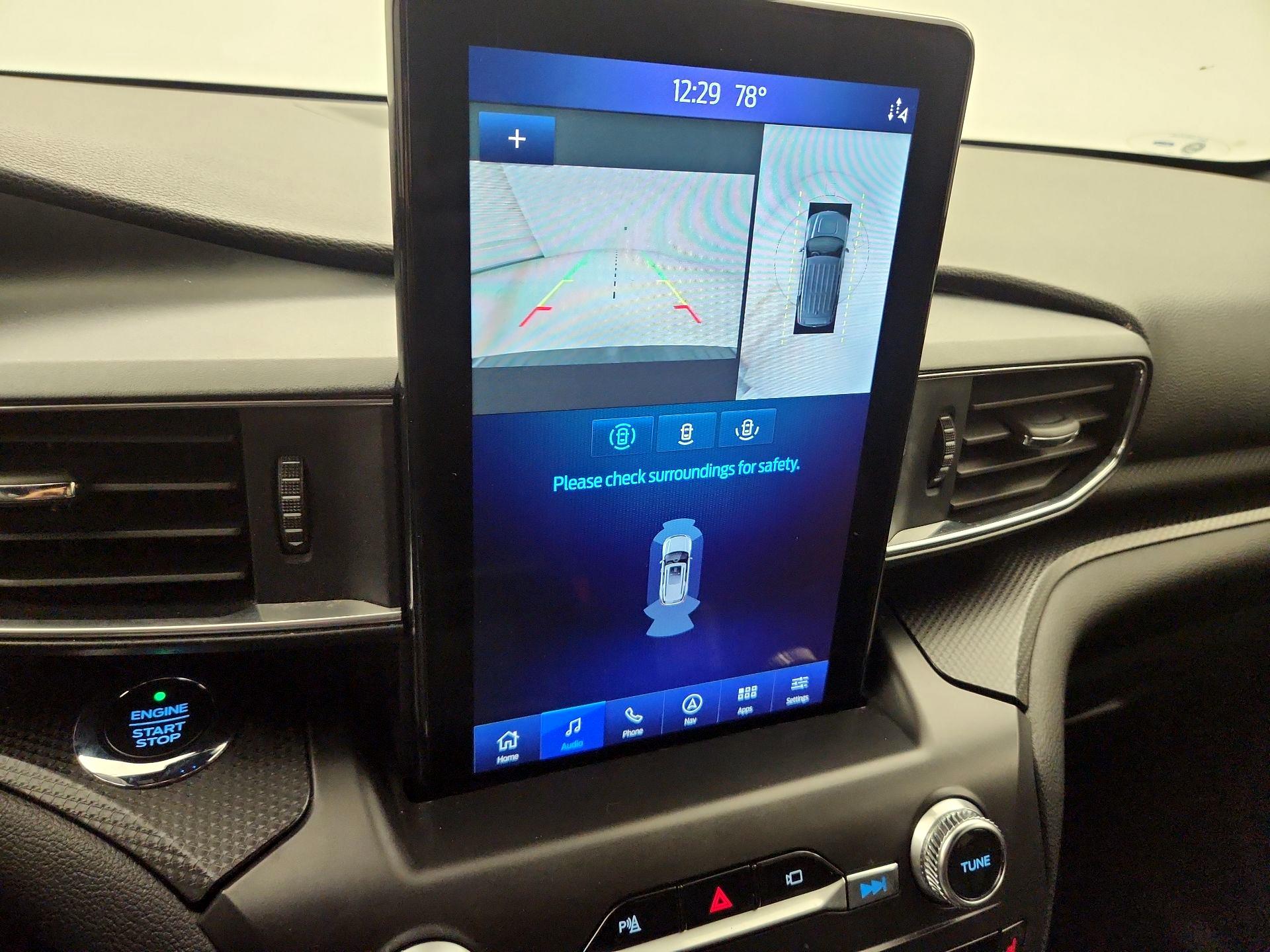 Thumbnail: 2020 Ford Explorer - 15