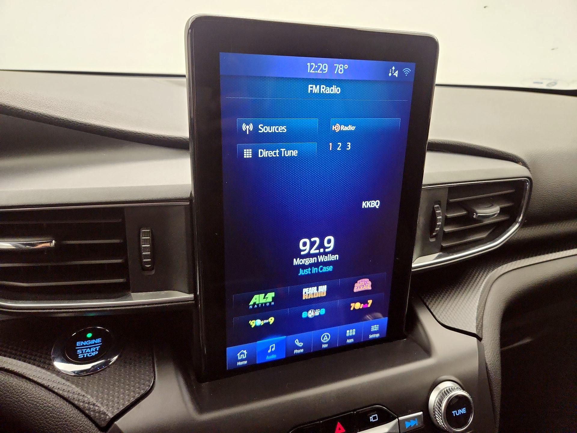 Thumbnail: 2020 Ford Explorer - 16