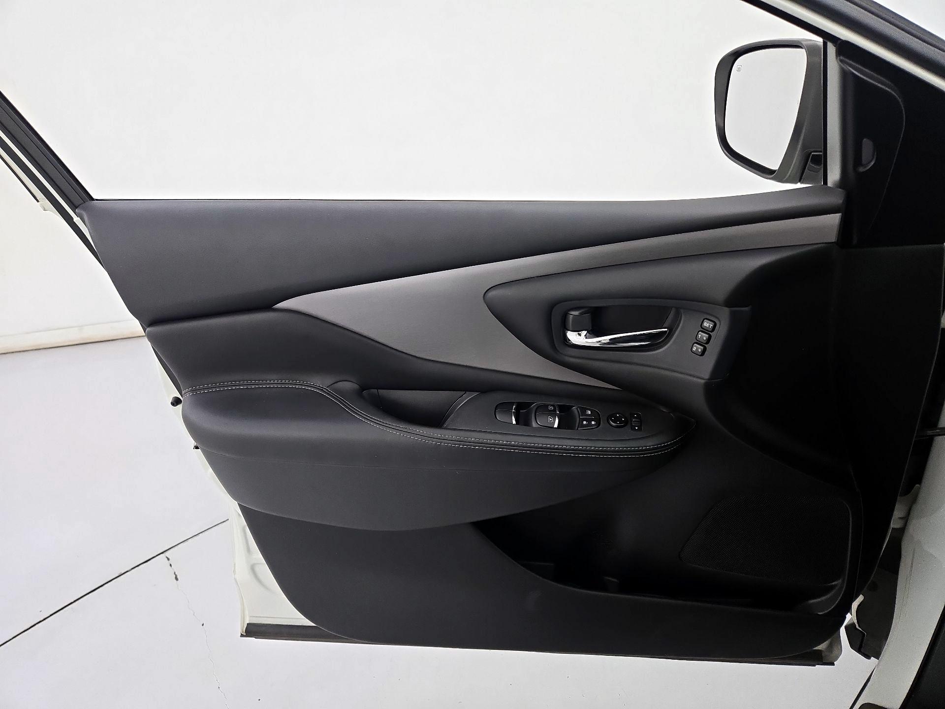 Thumbnail: 2020 Nissan Murano - 12