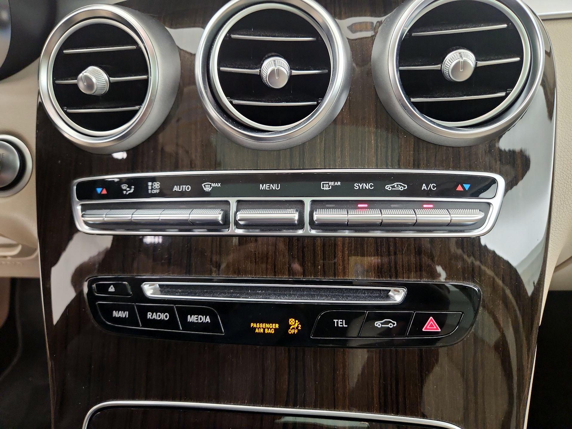 Thumbnail: 2019 Mercedes-Benz GLC - 14