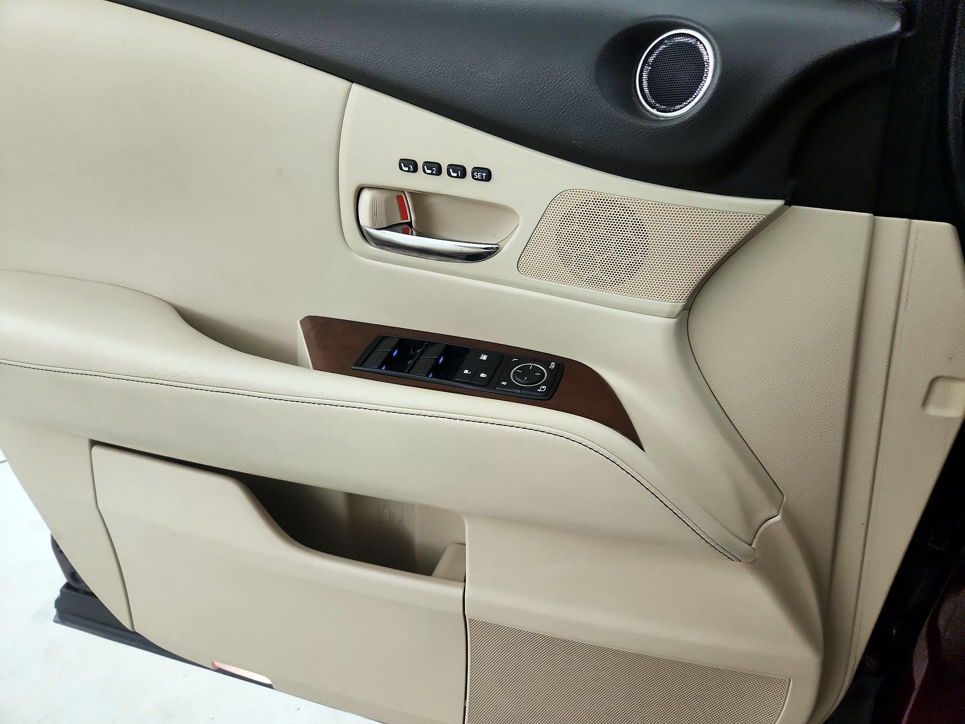 Thumbnail: 2014 Lexus RX - 12