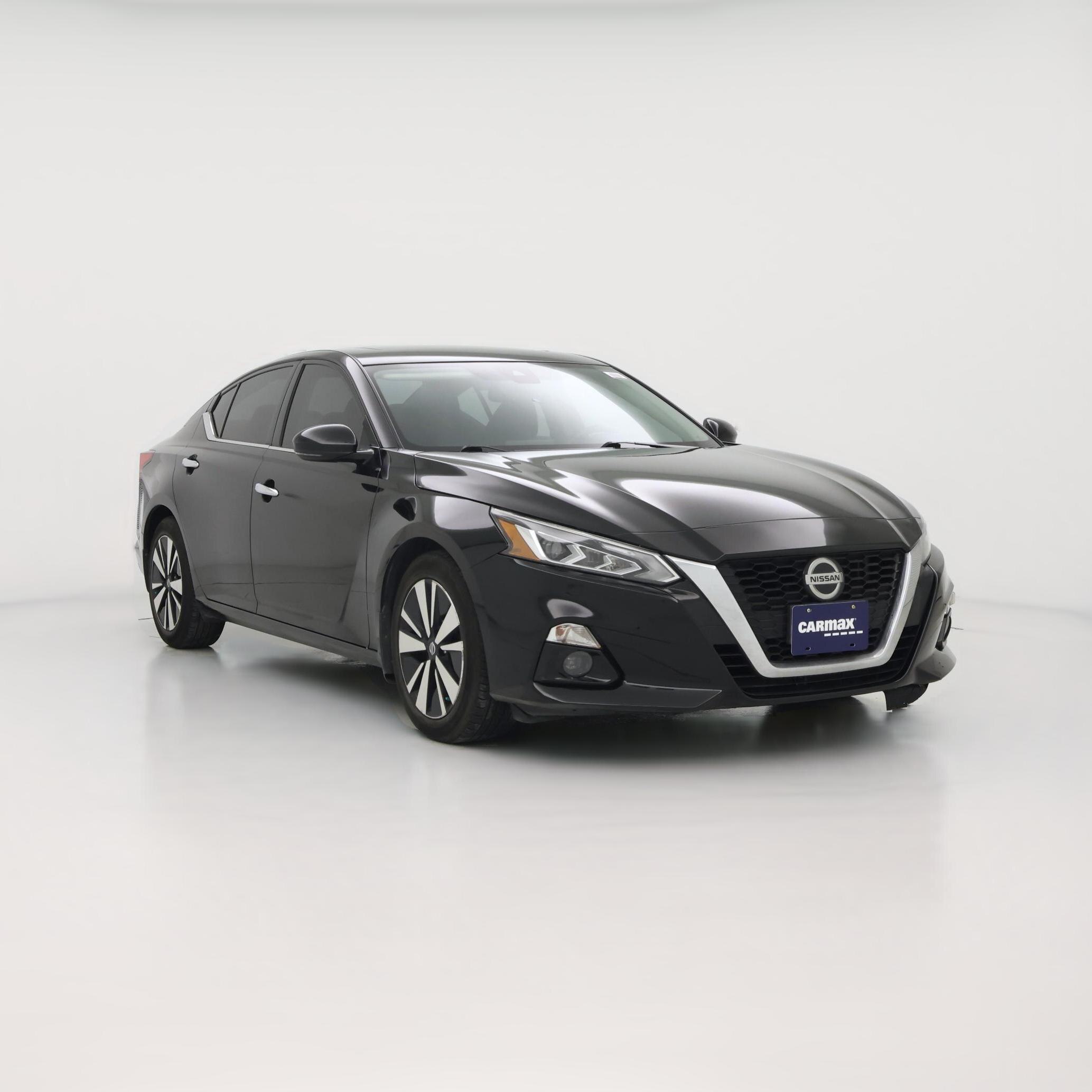 Thumbnail: 2019 Nissan Altima - 1
