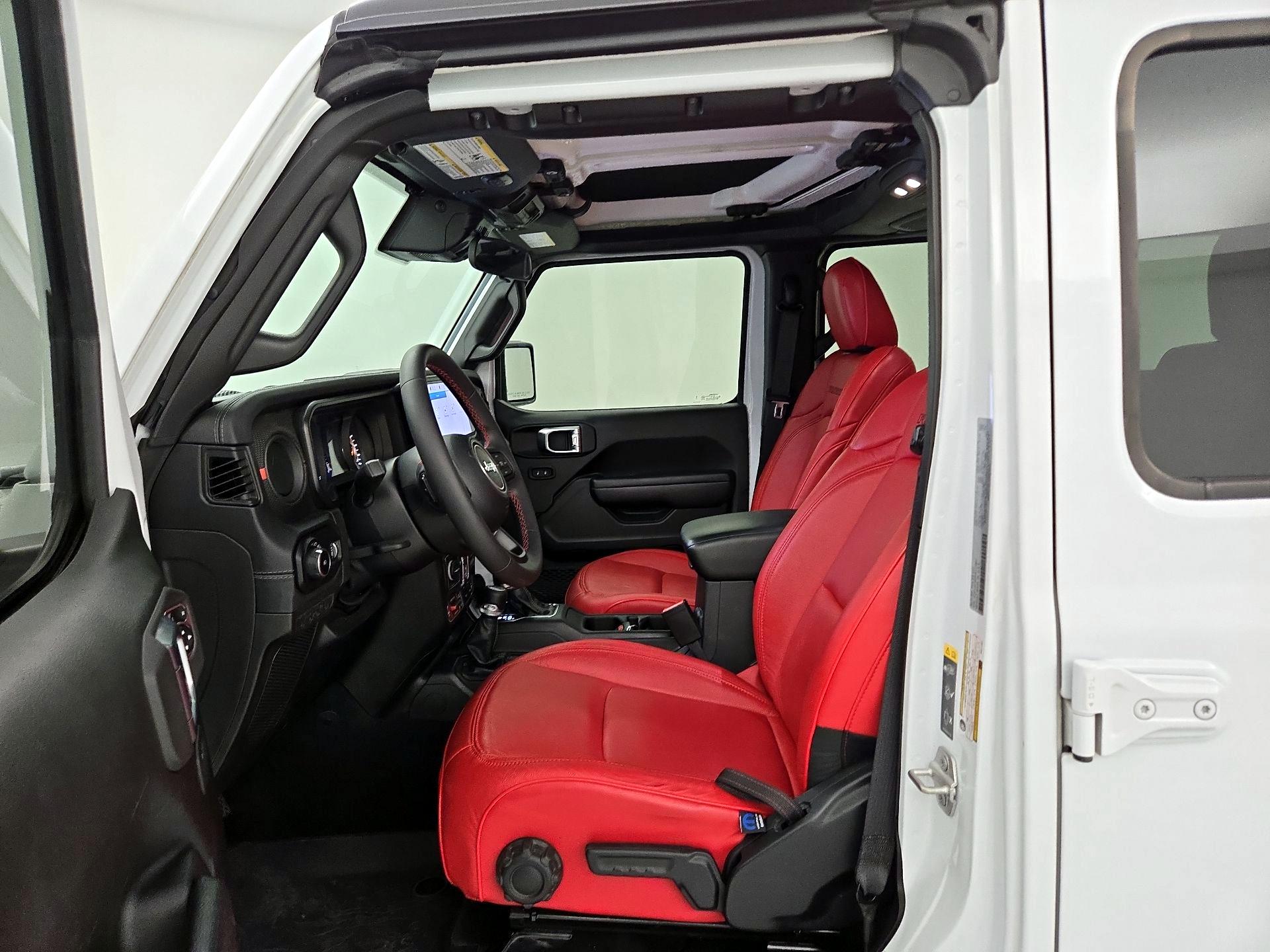 Thumbnail: 2024 Jeep Wrangler - 11