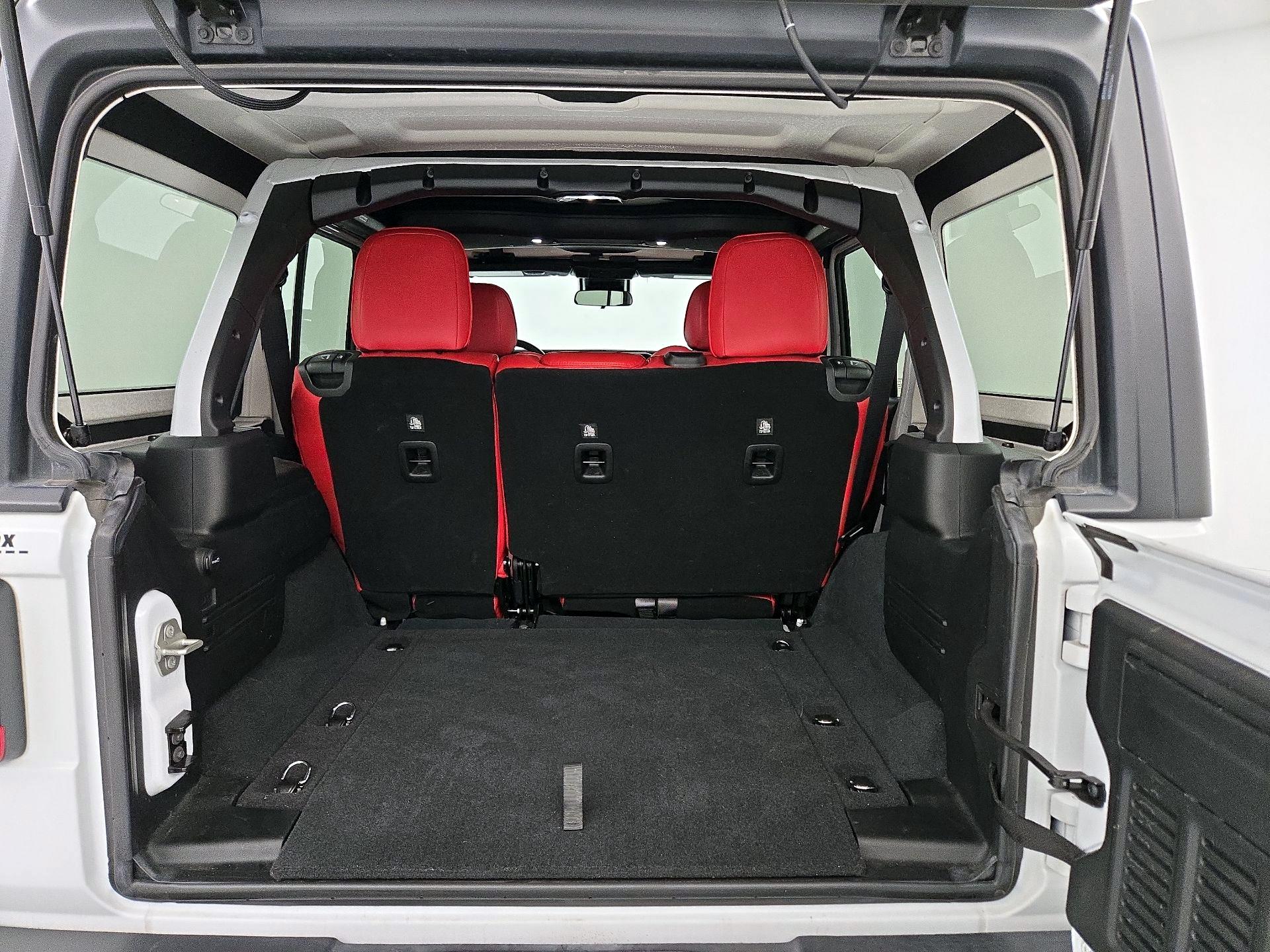 Thumbnail: 2024 Jeep Wrangler - 20