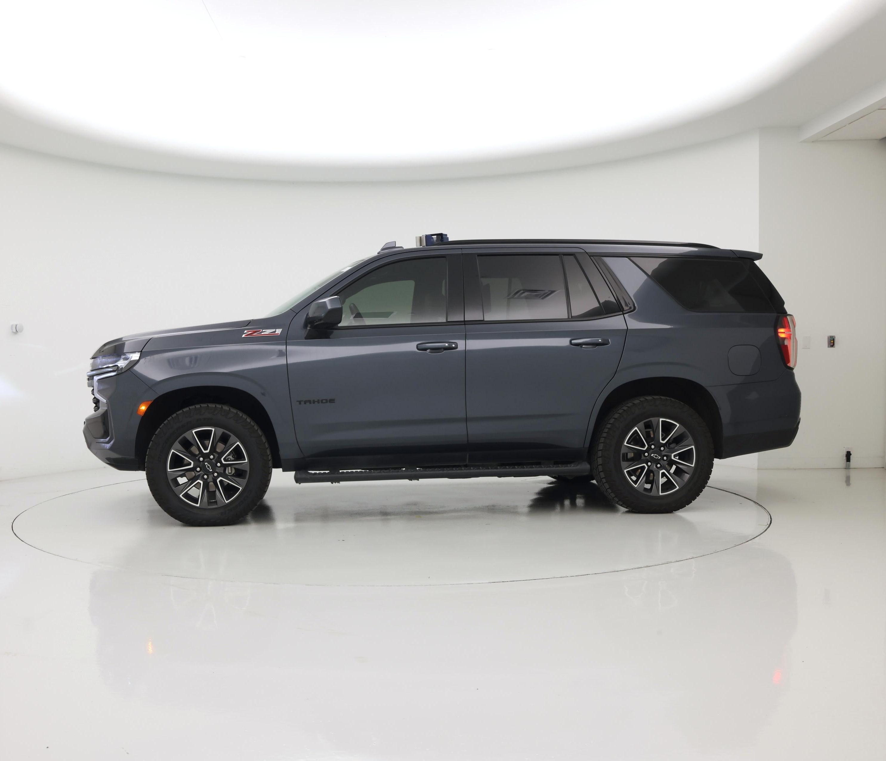 Thumbnail: 2021 Chevrolet Tahoe - 3