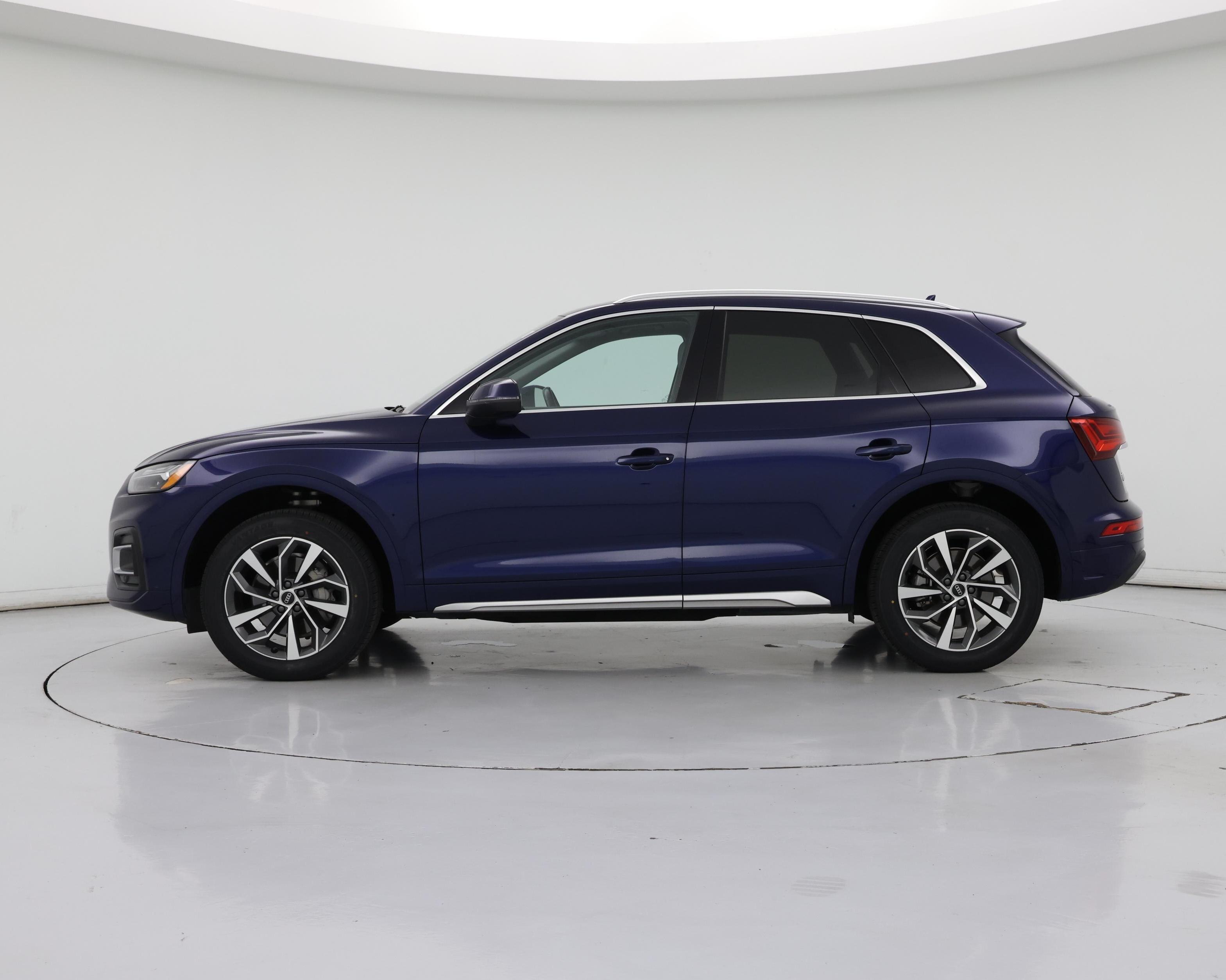Thumbnail: 2021 Audi Q5 - 3