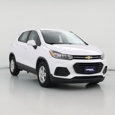 White 2019 Chevrolet Trax LS