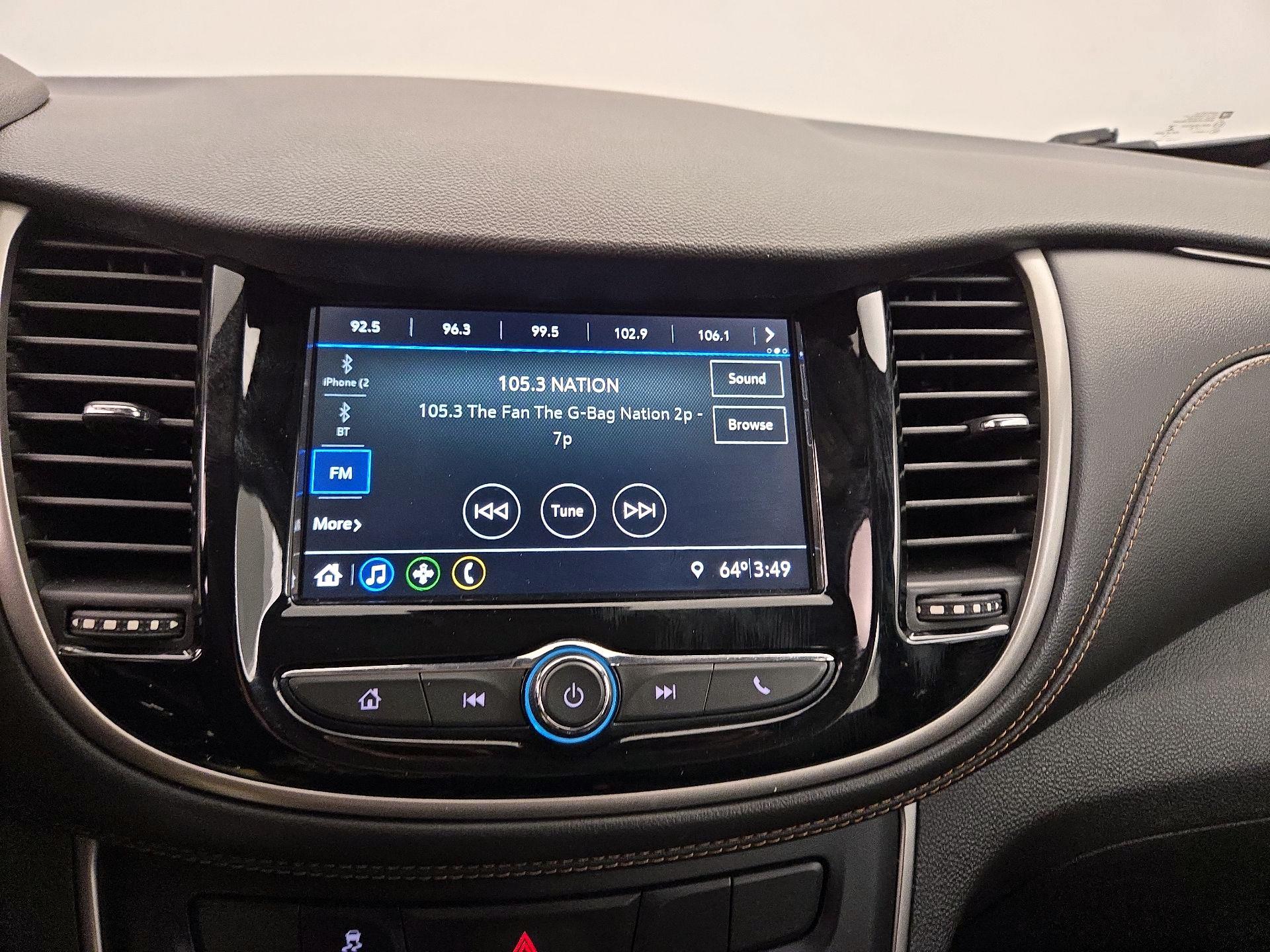 Thumbnail: 2019 Chevrolet Trax - 15