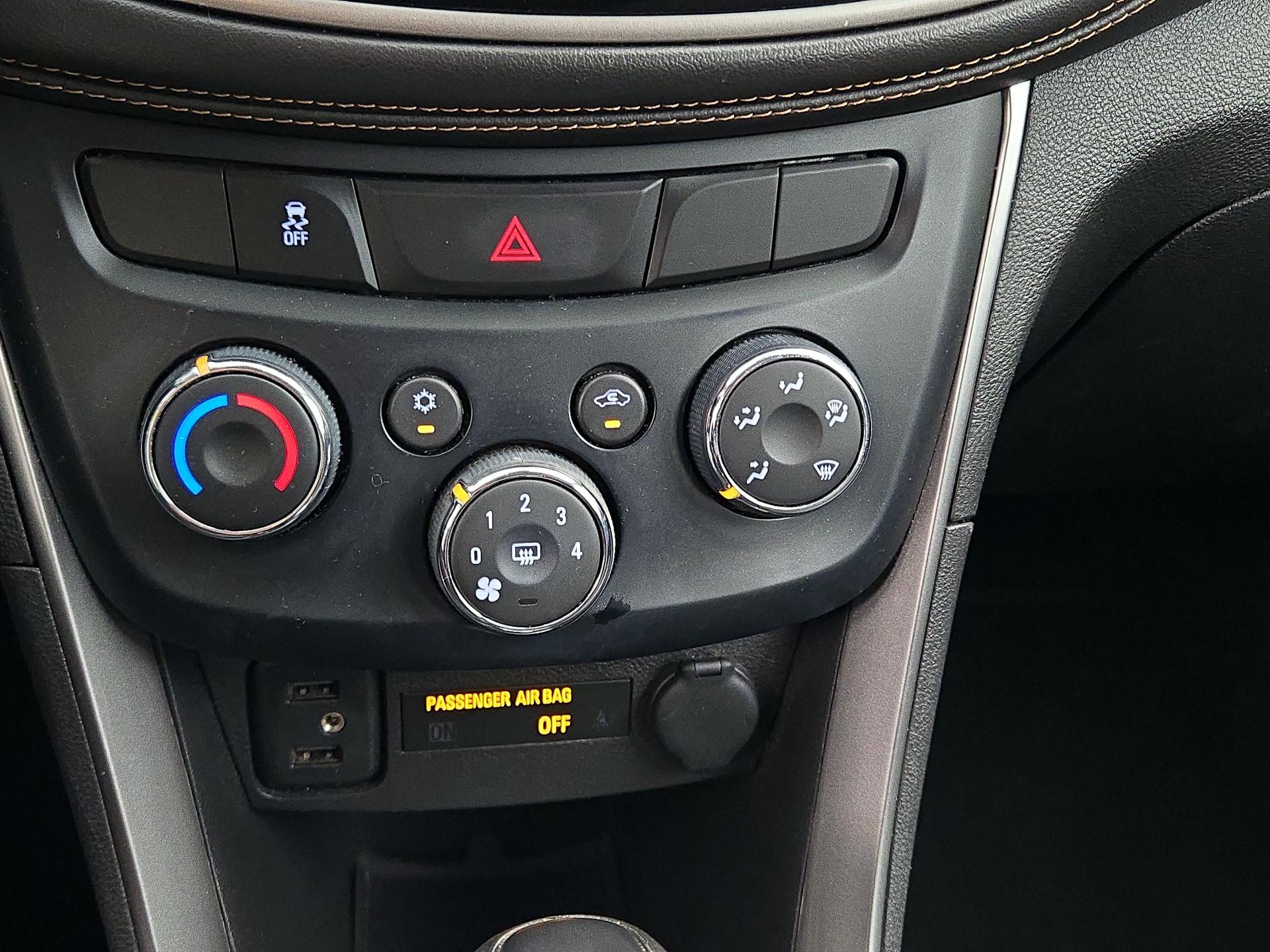 Thumbnail: 2019 Chevrolet Trax - 16