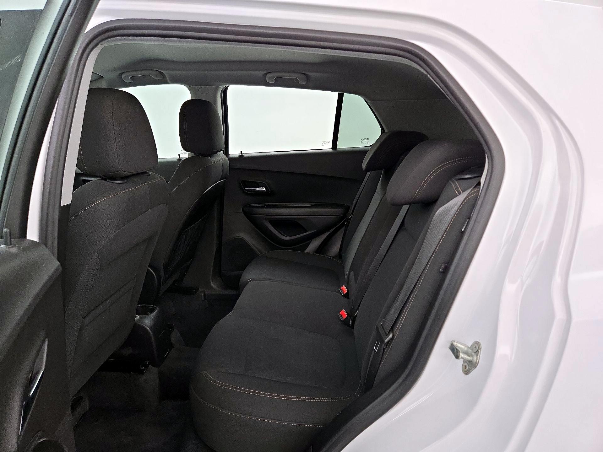 Thumbnail: 2019 Chevrolet Trax - 19