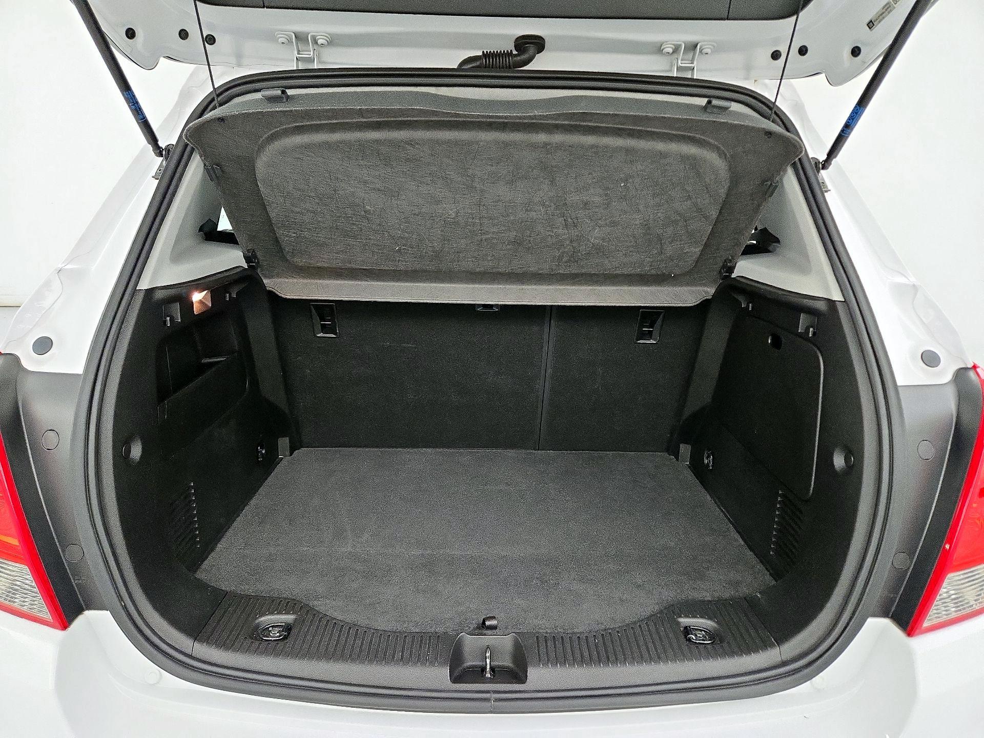 Thumbnail: 2019 Chevrolet Trax - 20