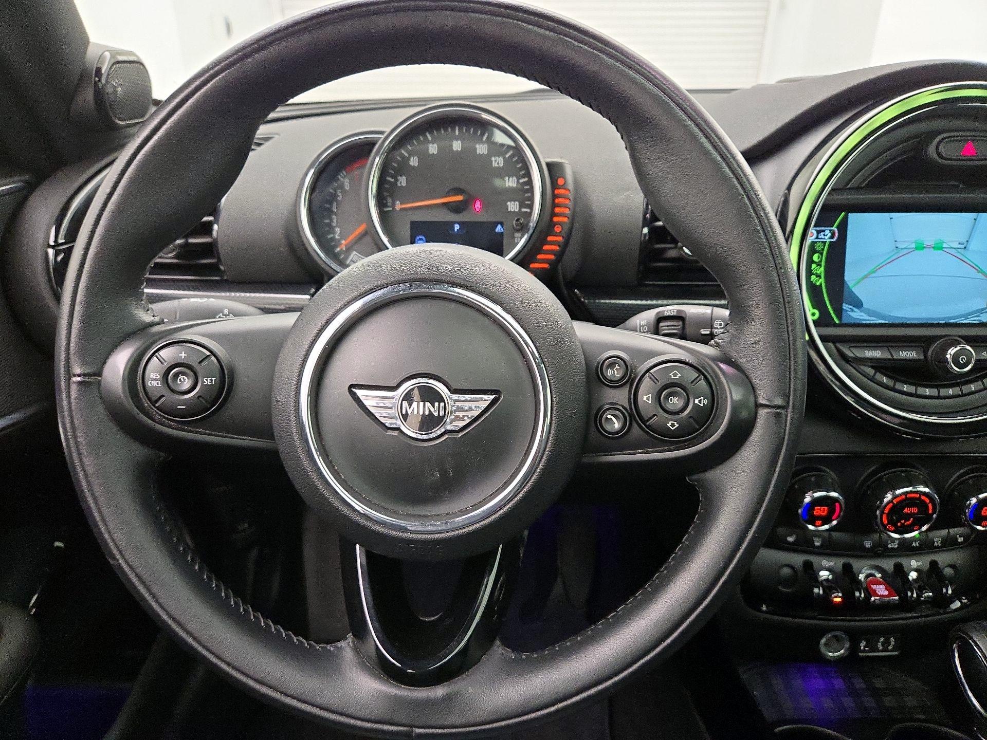 Thumbnail: 2017 MINI Cooper Clubman - 10