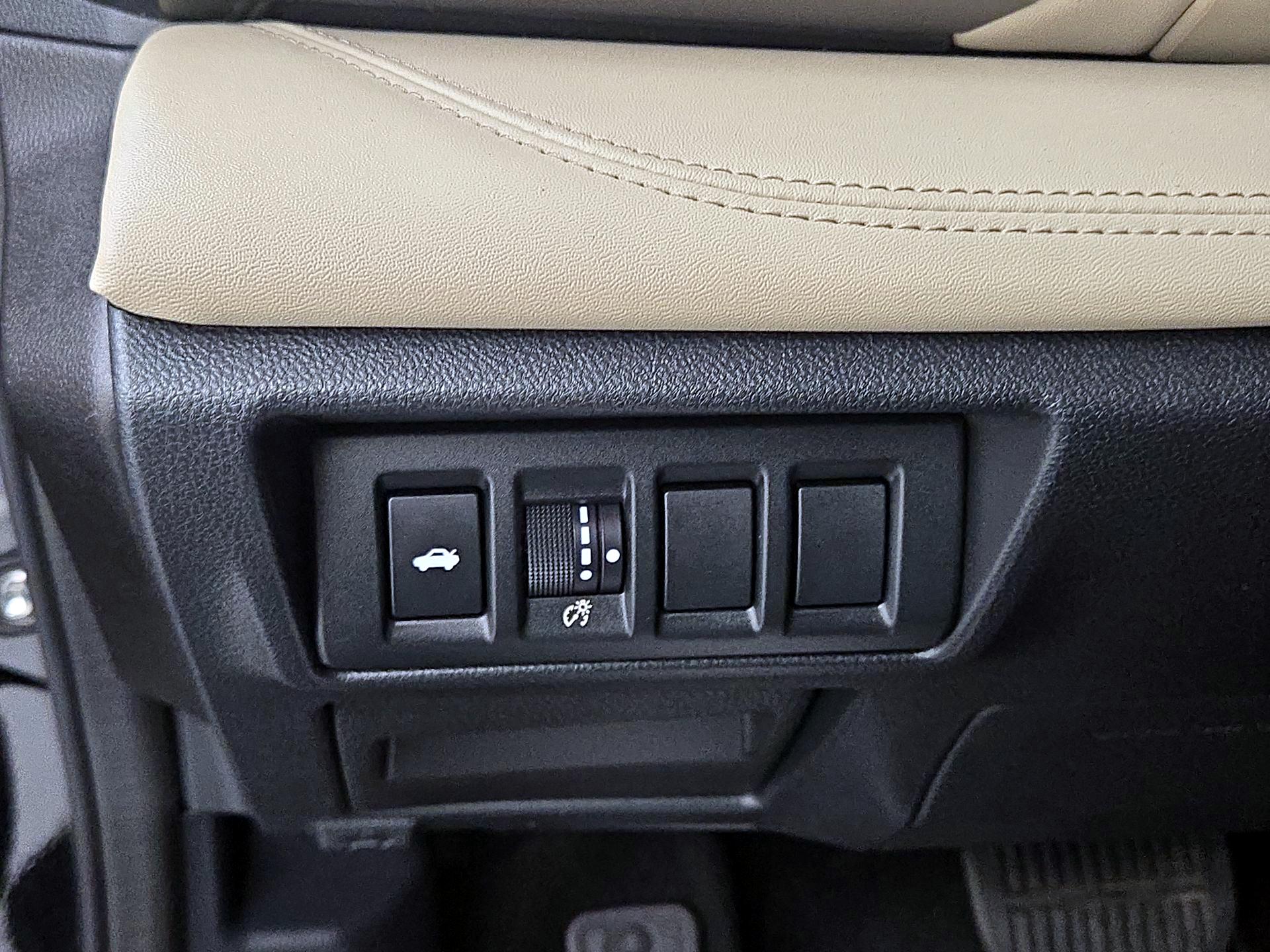 Thumbnail: 2022 Subaru Legacy - 13