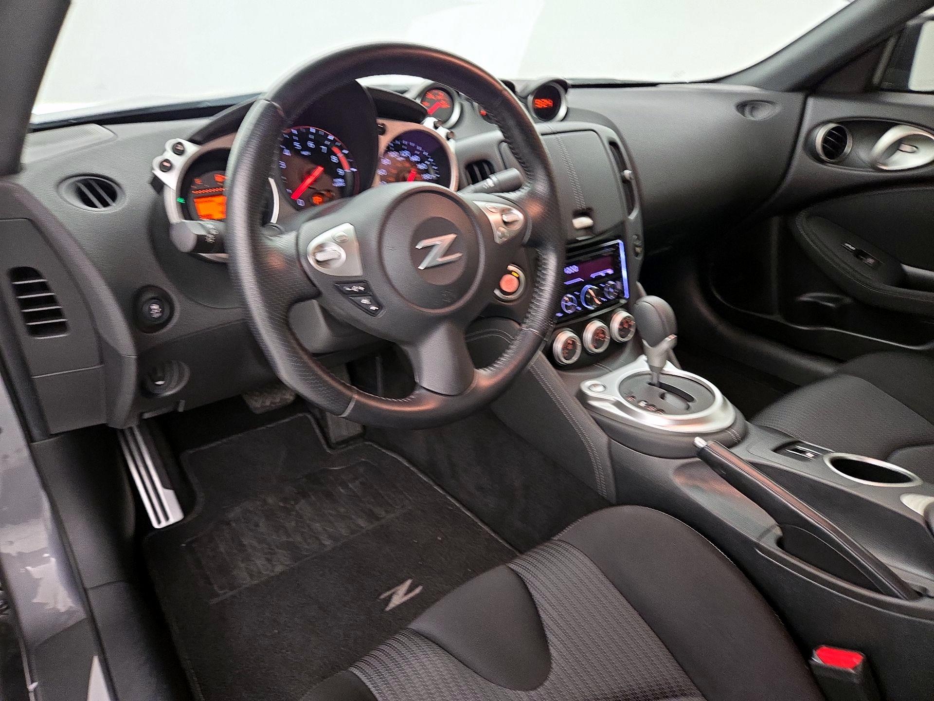 Thumbnail: 2020 Nissan Z - 9