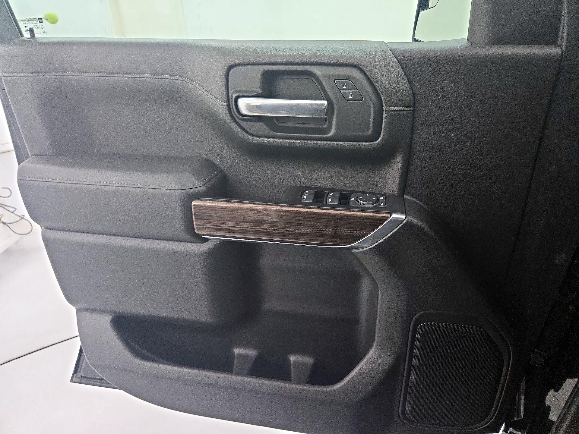 Thumbnail: 2022 Chevrolet Silverado 1500 - 12