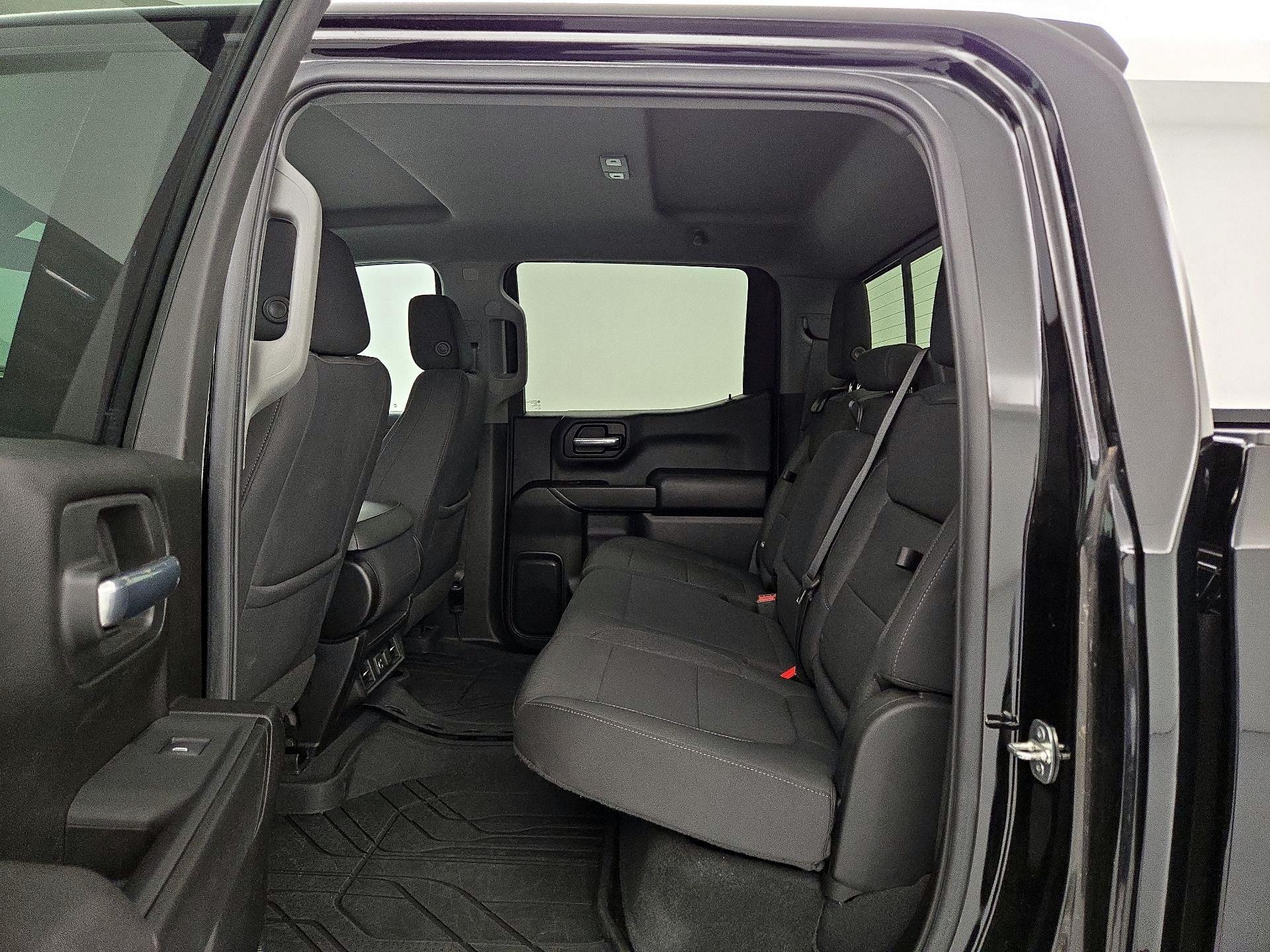 Thumbnail: 2022 Chevrolet Silverado 1500 - 19