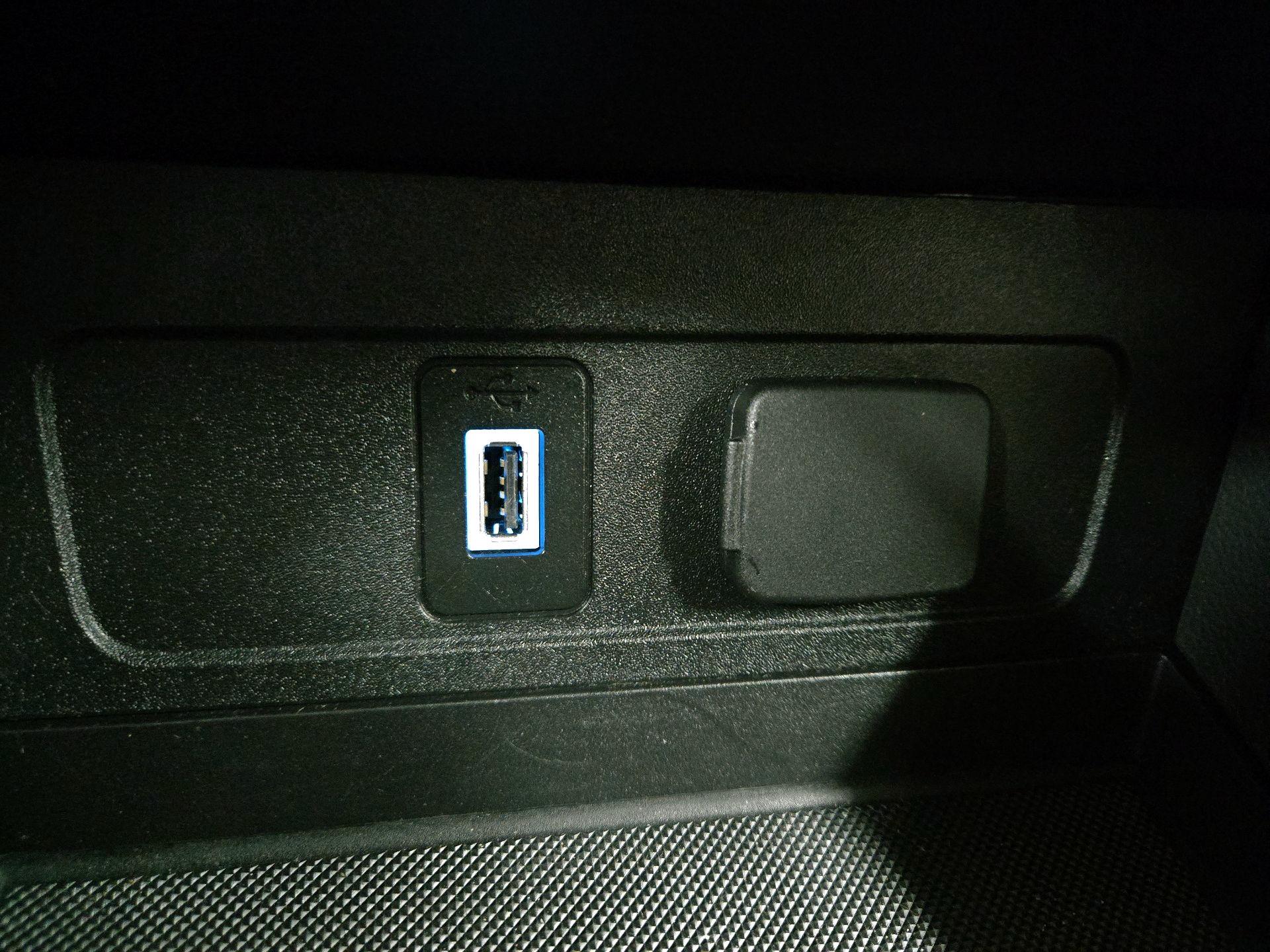 Thumbnail: 2018 Ford Escape - 18