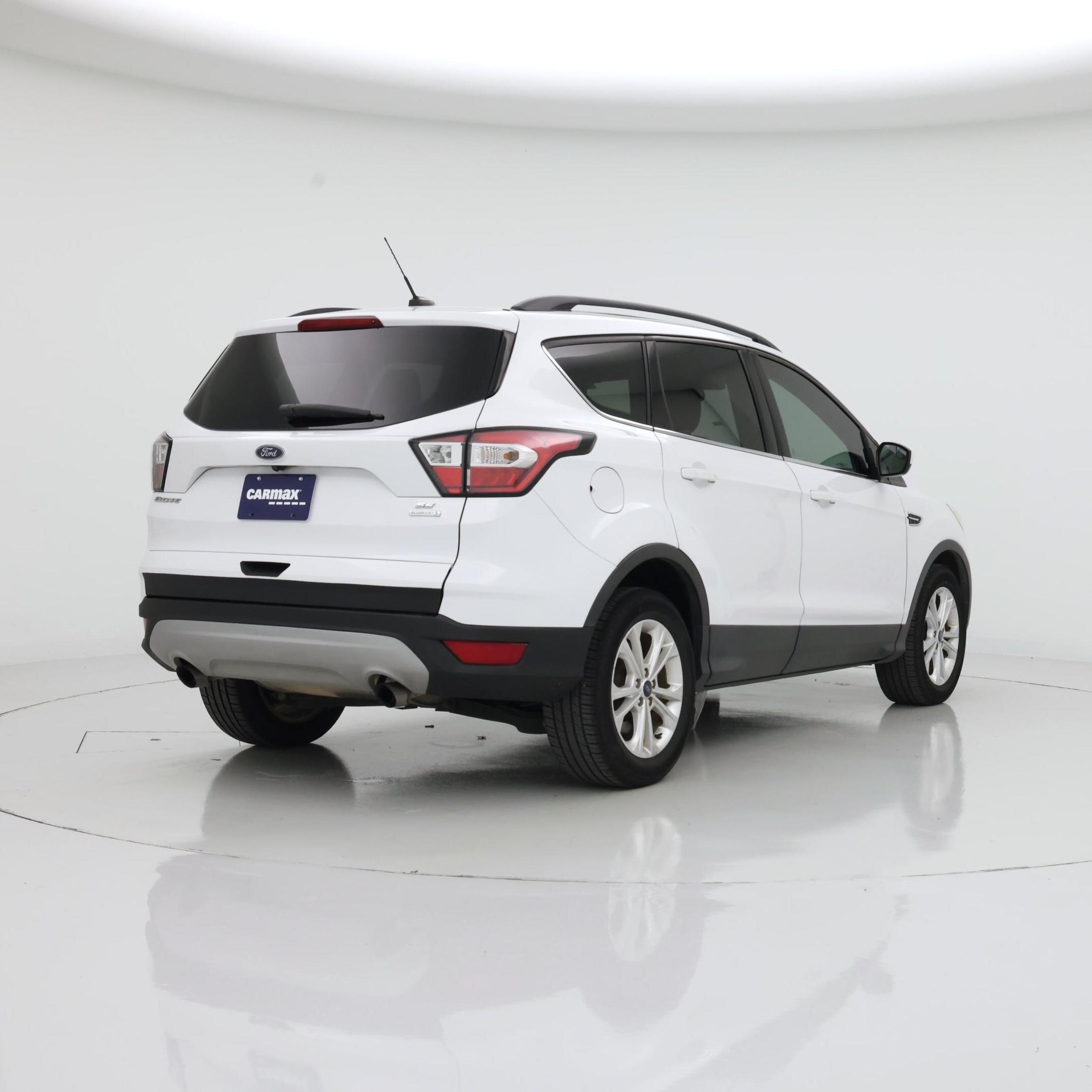 Thumbnail: 2018 Ford Escape - 8