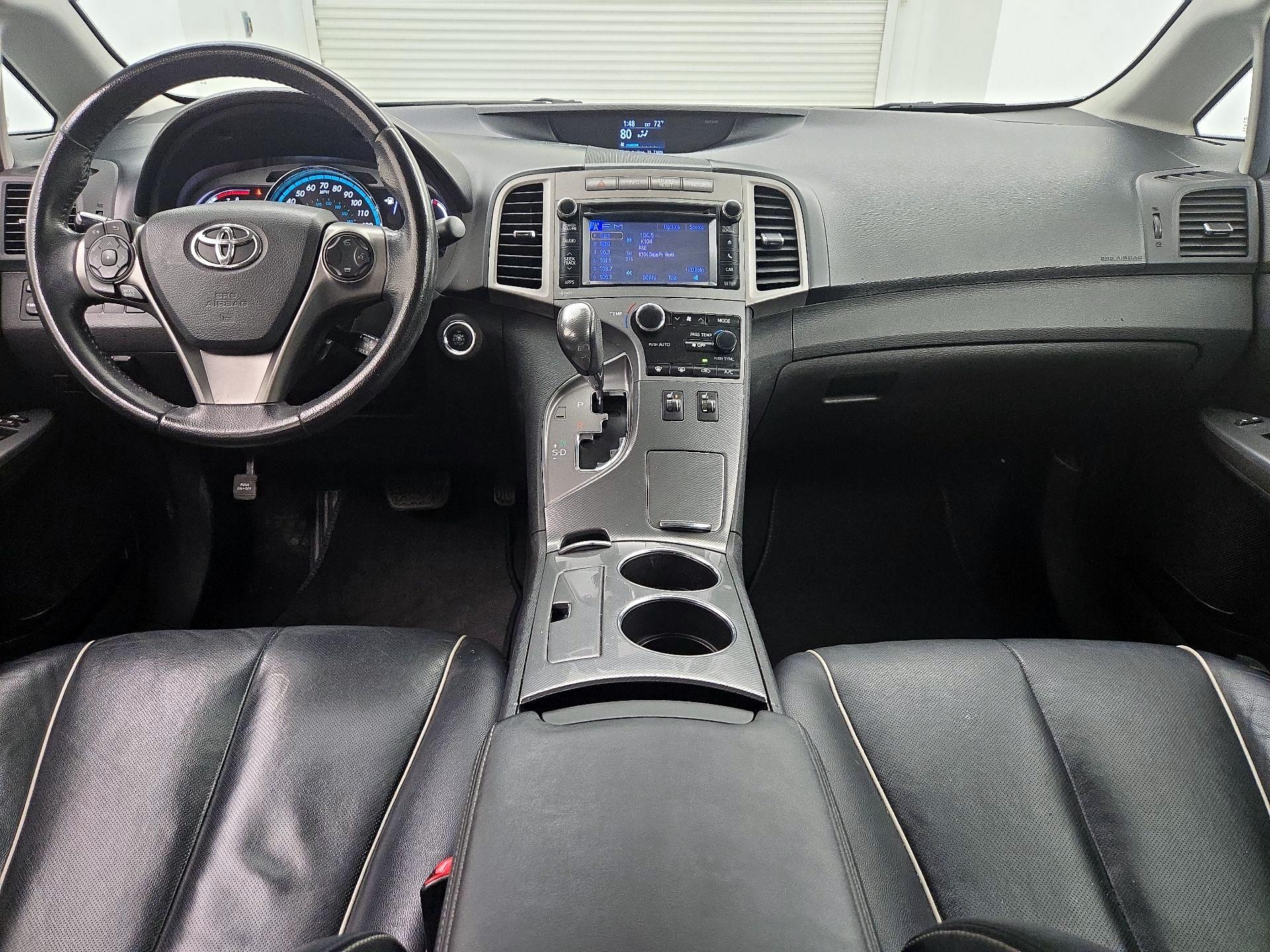 Thumbnail: 2014 Toyota Venza - 9