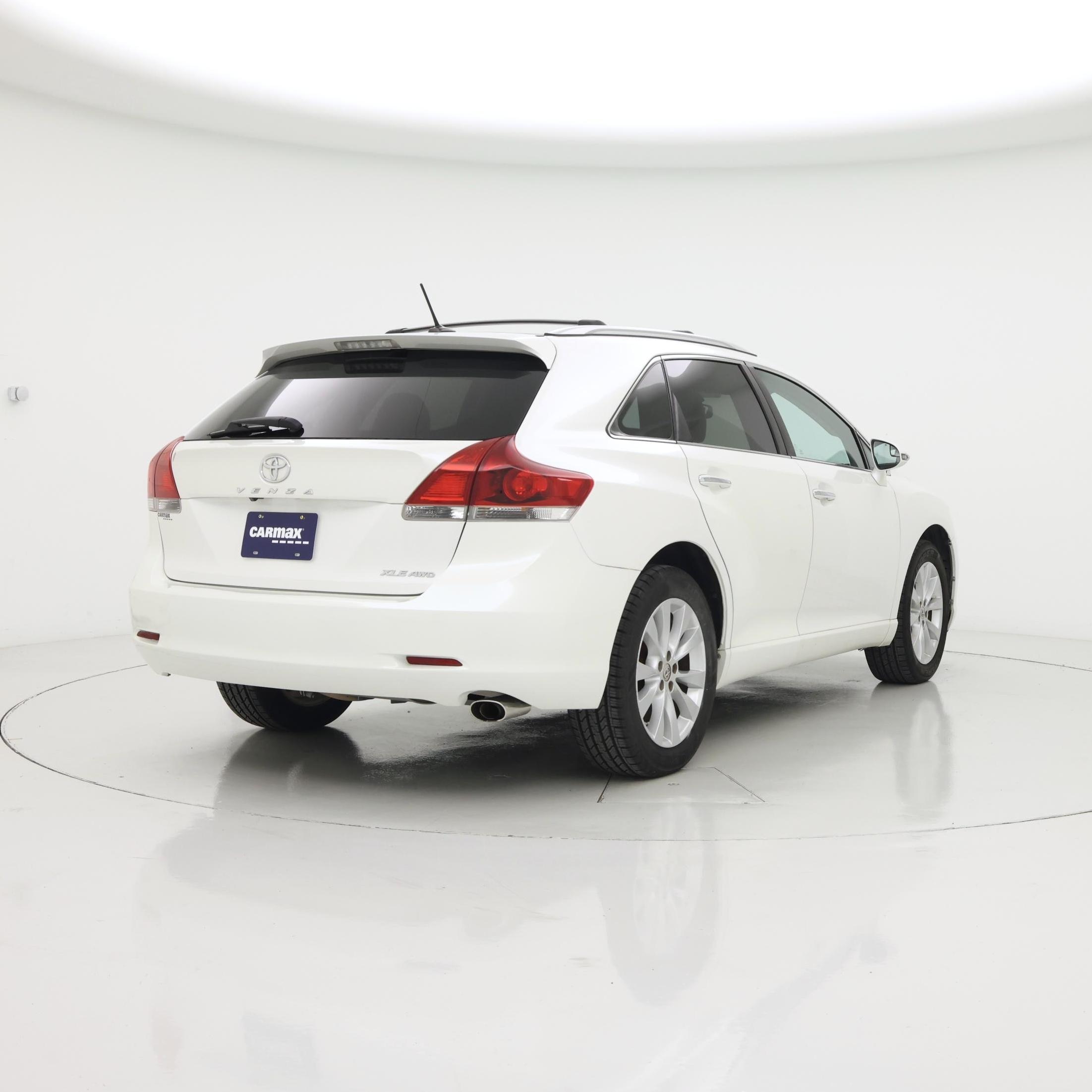 Thumbnail: 2014 Toyota Venza - 8