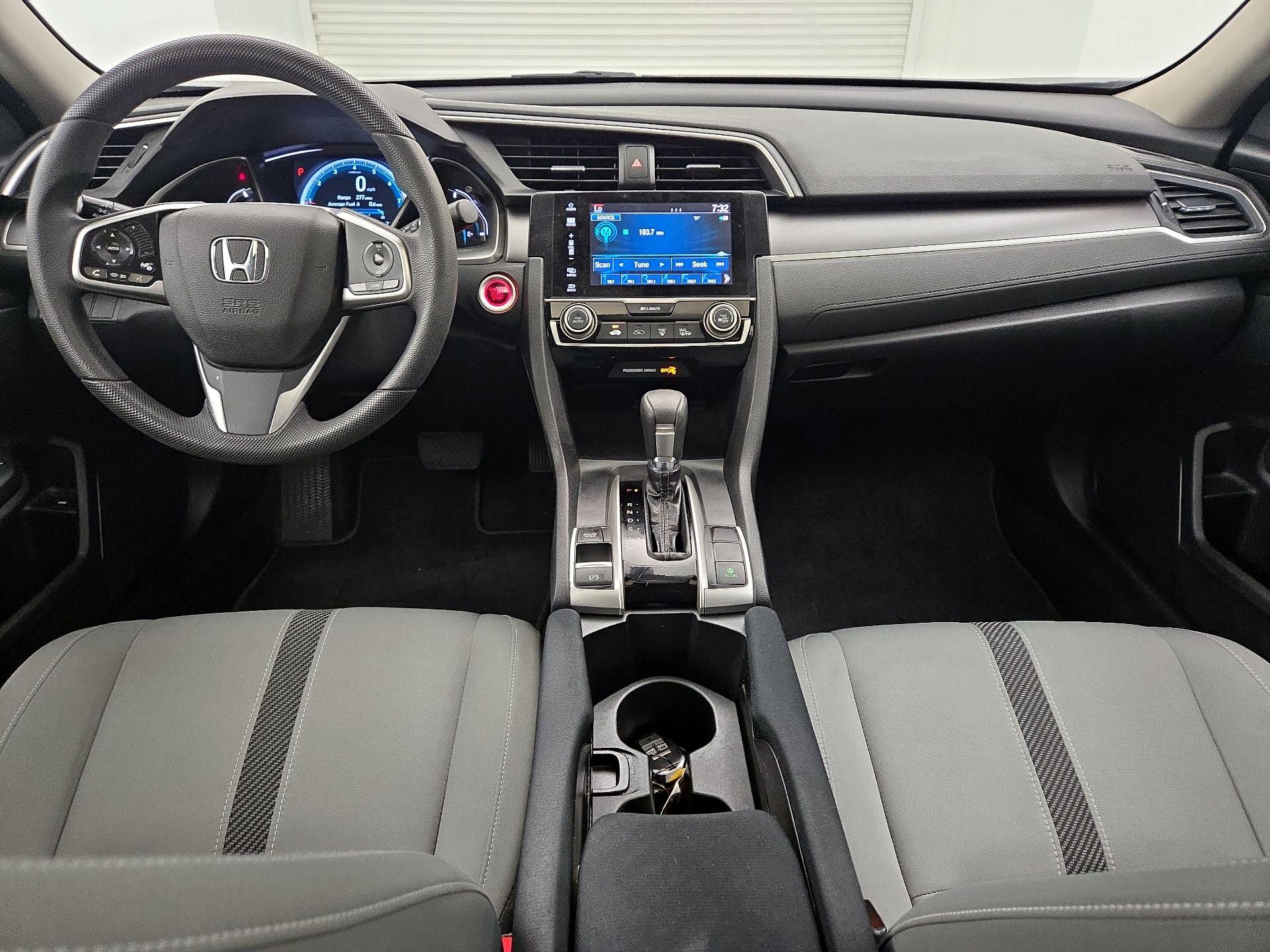 Thumbnail: 2016 Honda Civic - 9