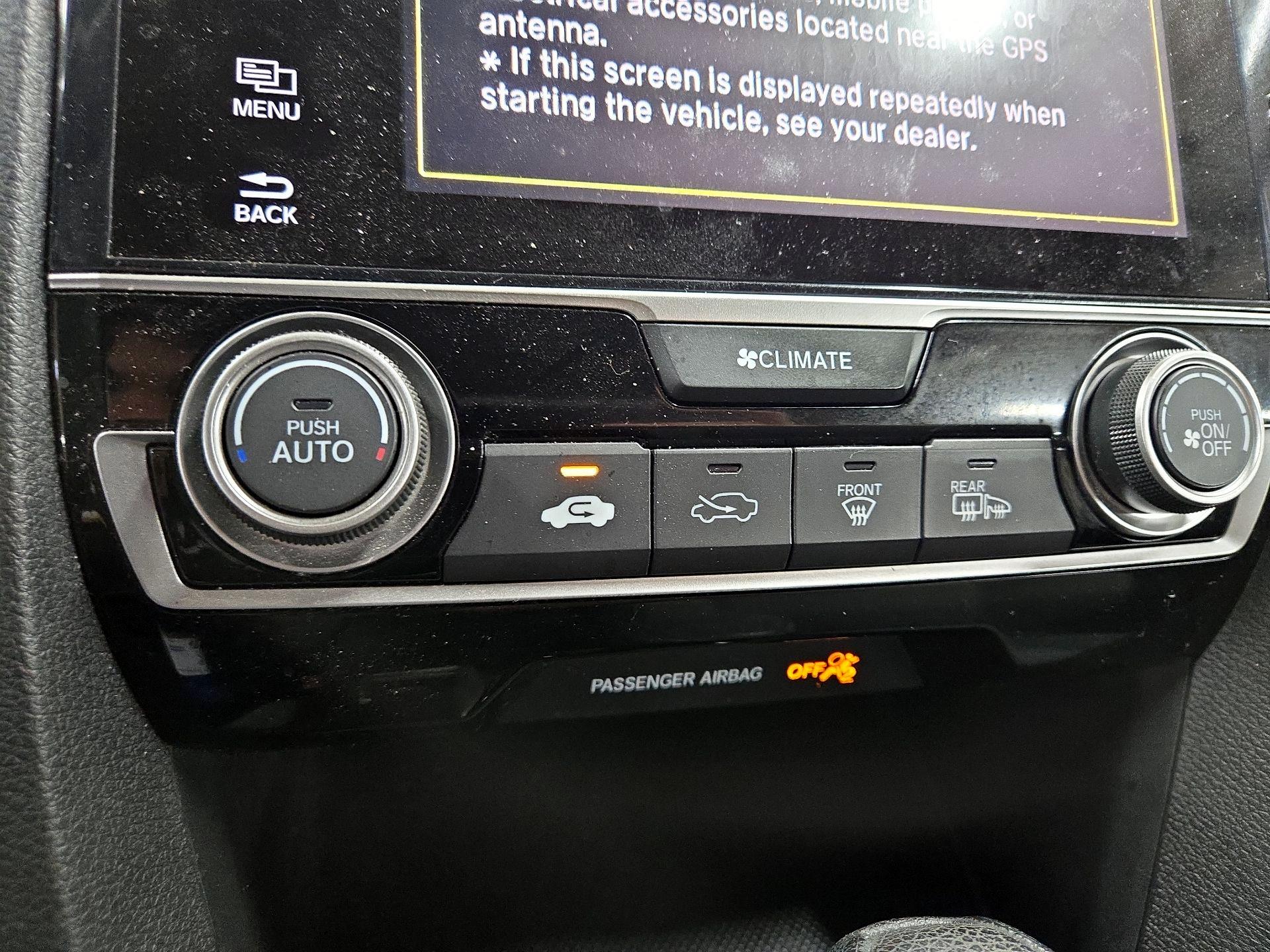 Thumbnail: 2016 Honda Civic - 16