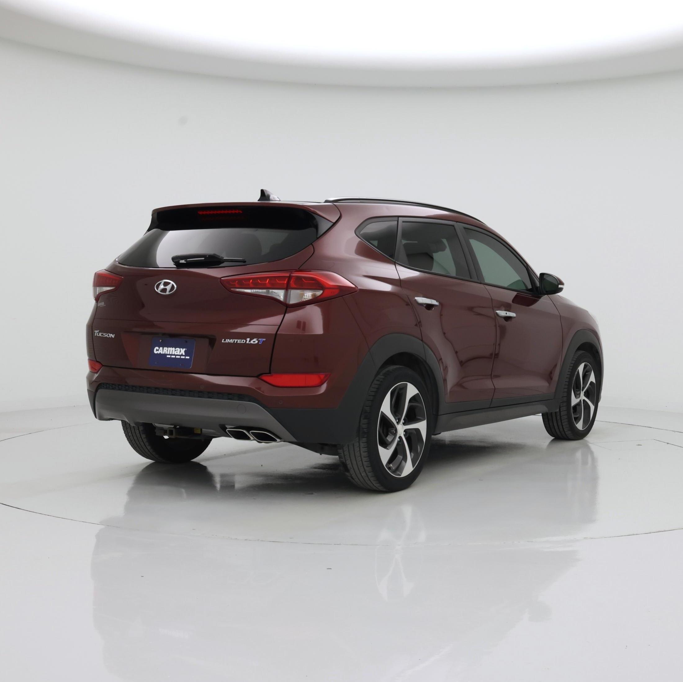 Thumbnail: 2016 Hyundai Tucson - 8