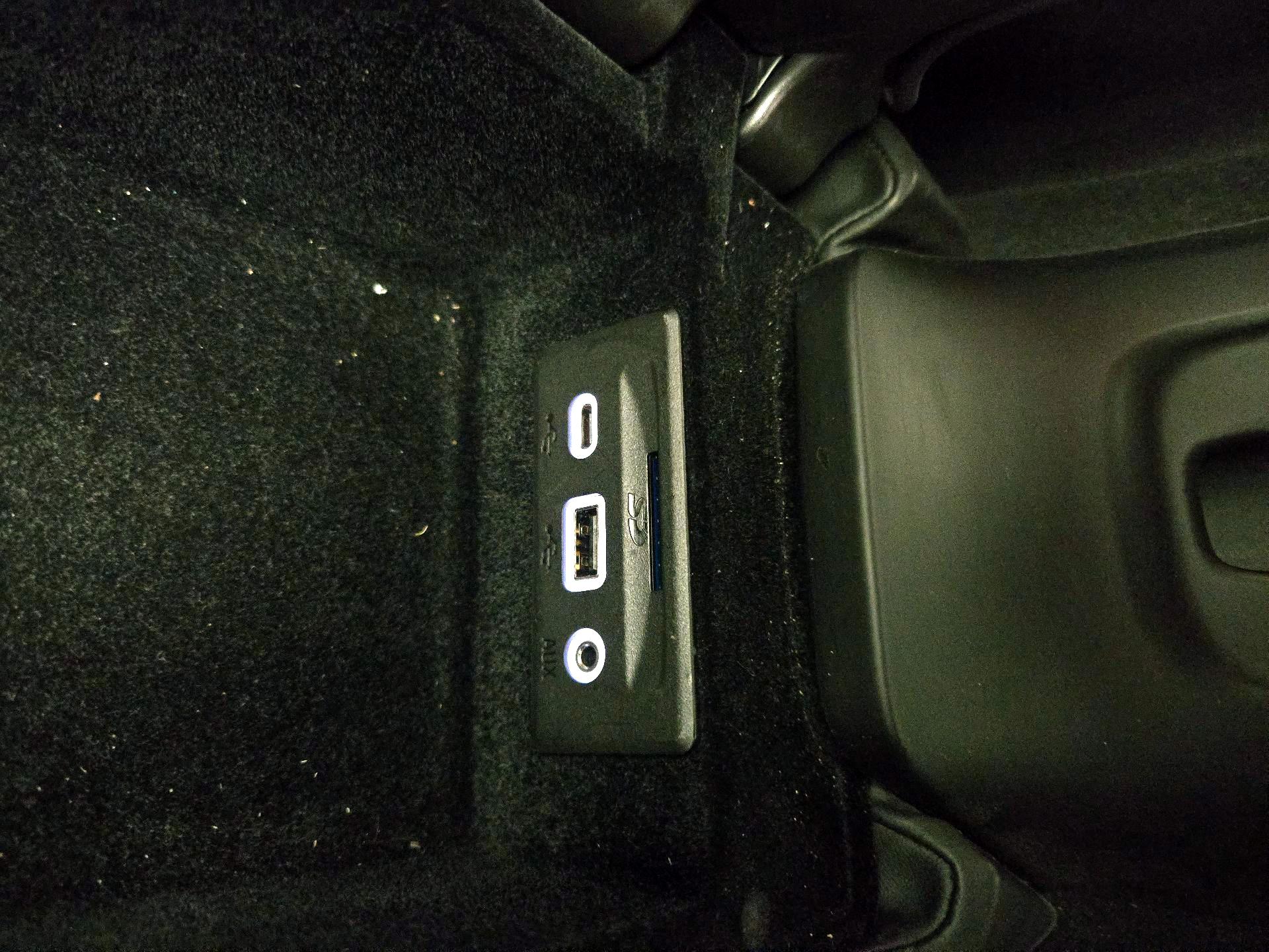 Thumbnail: 2021 Chevrolet Corvette - 18