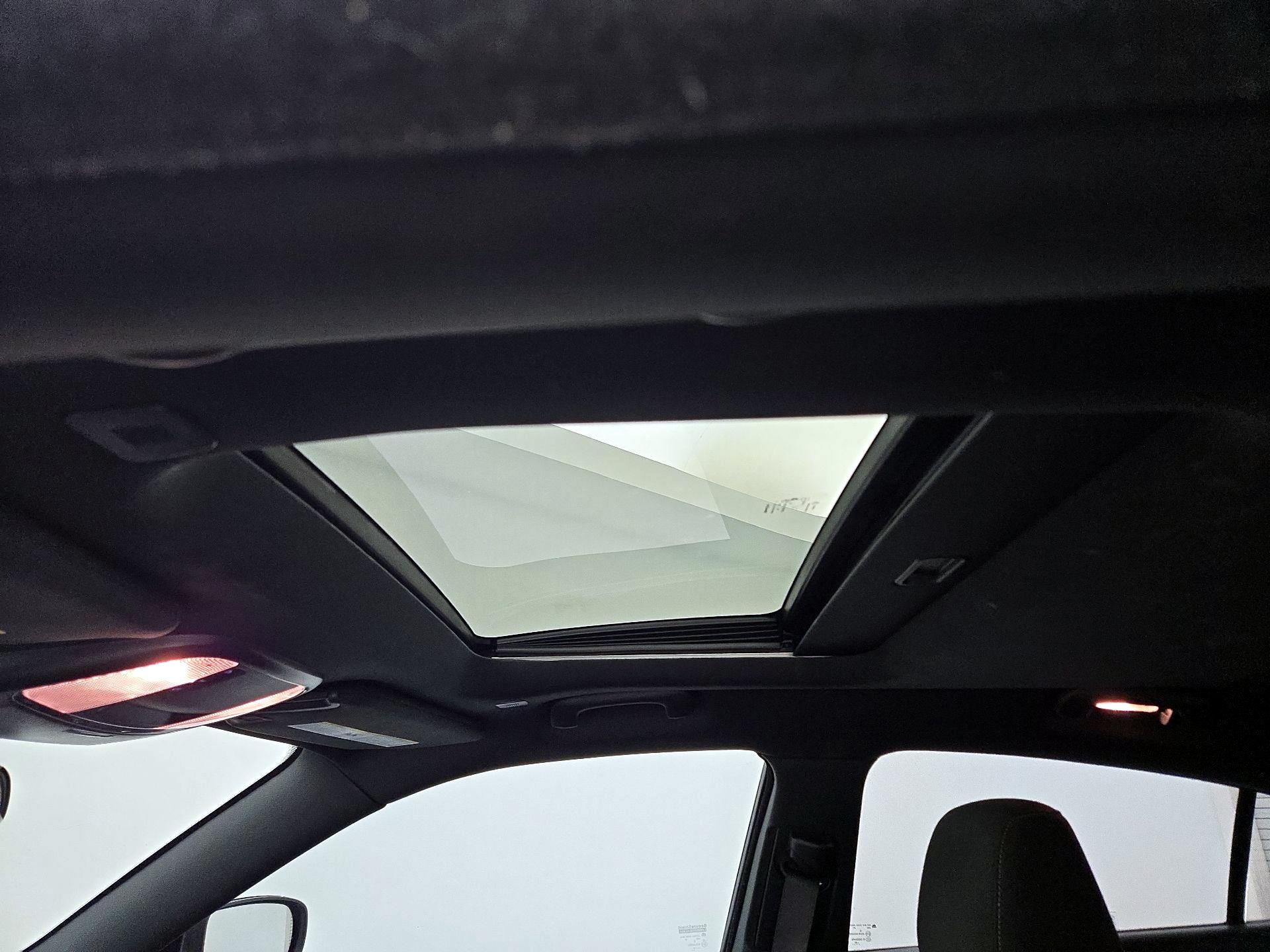 Thumbnail: 2020 Dodge Charger - 19