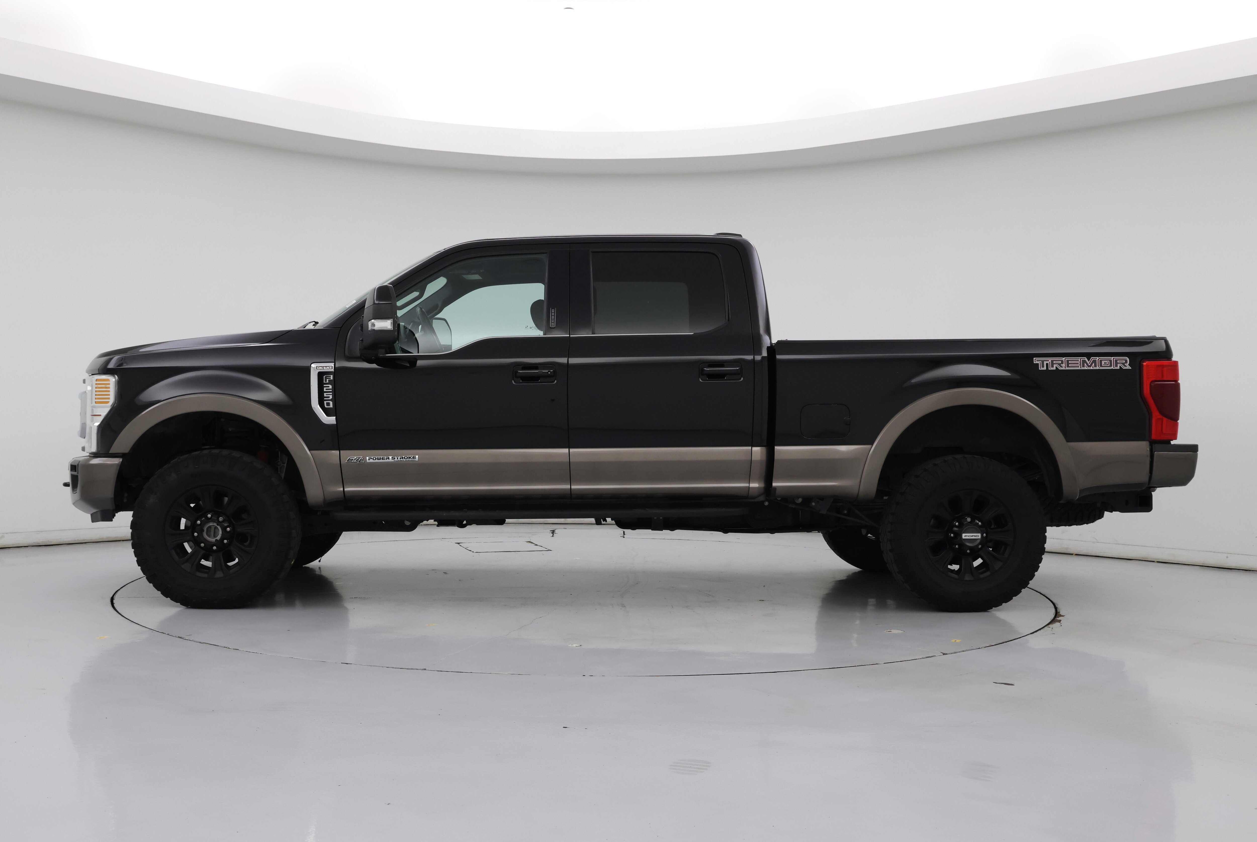 Thumbnail: 2022 Ford F-250 - 3