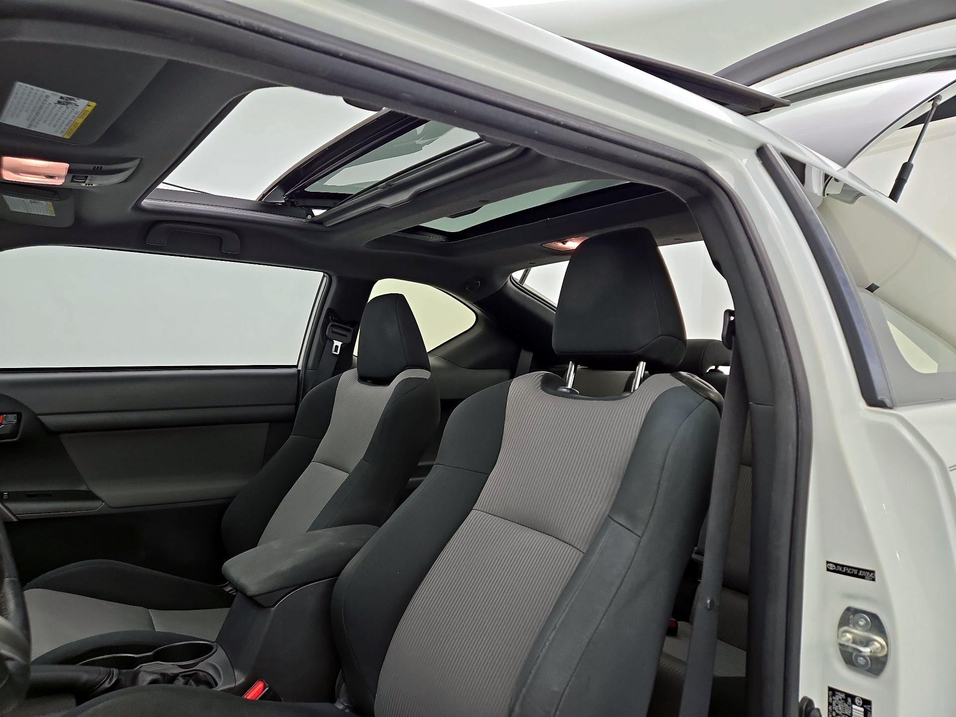 Thumbnail: 2015 Scion tC - 19