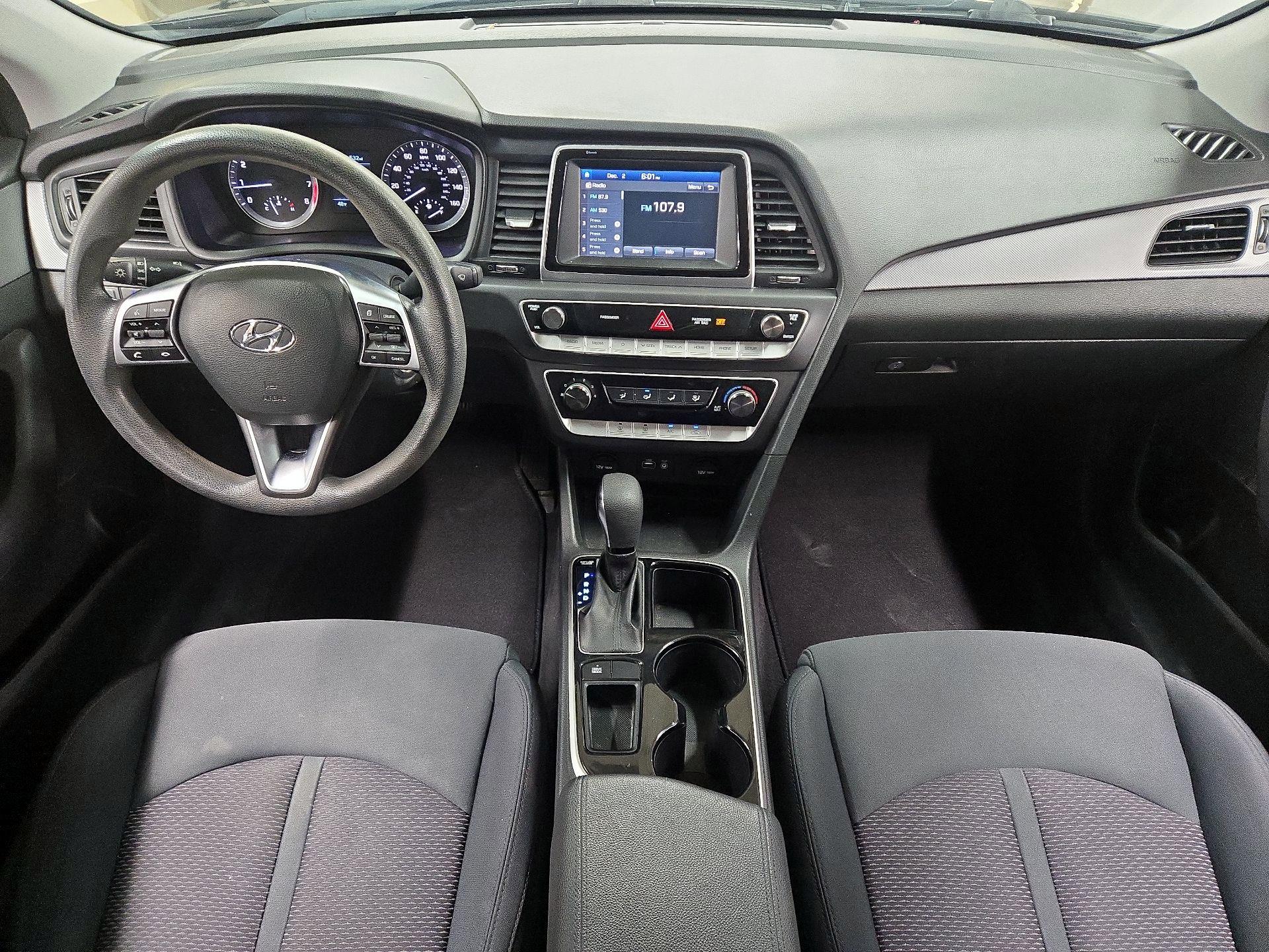 Thumbnail: 2019 Hyundai Sonata - 9