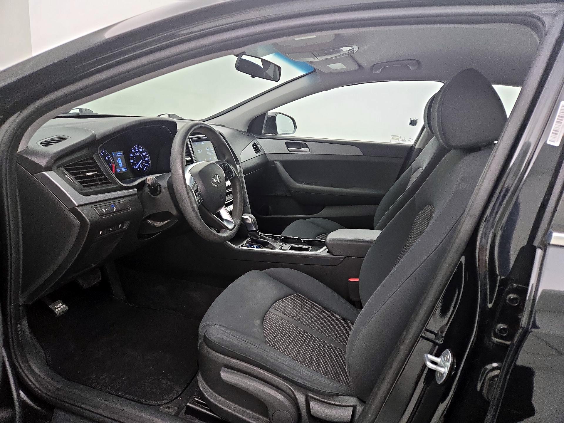 Thumbnail: 2019 Hyundai Sonata - 11