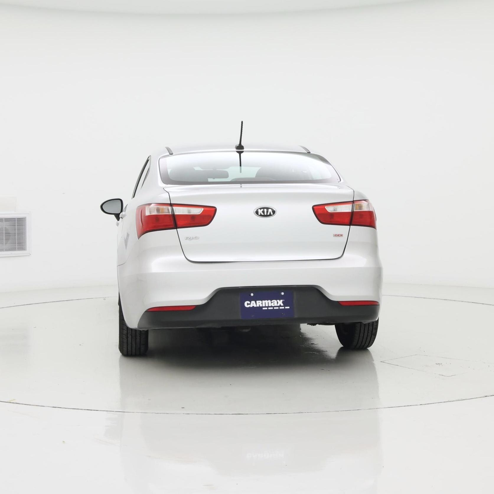 Thumbnail: 2016 Kia Rio - 6