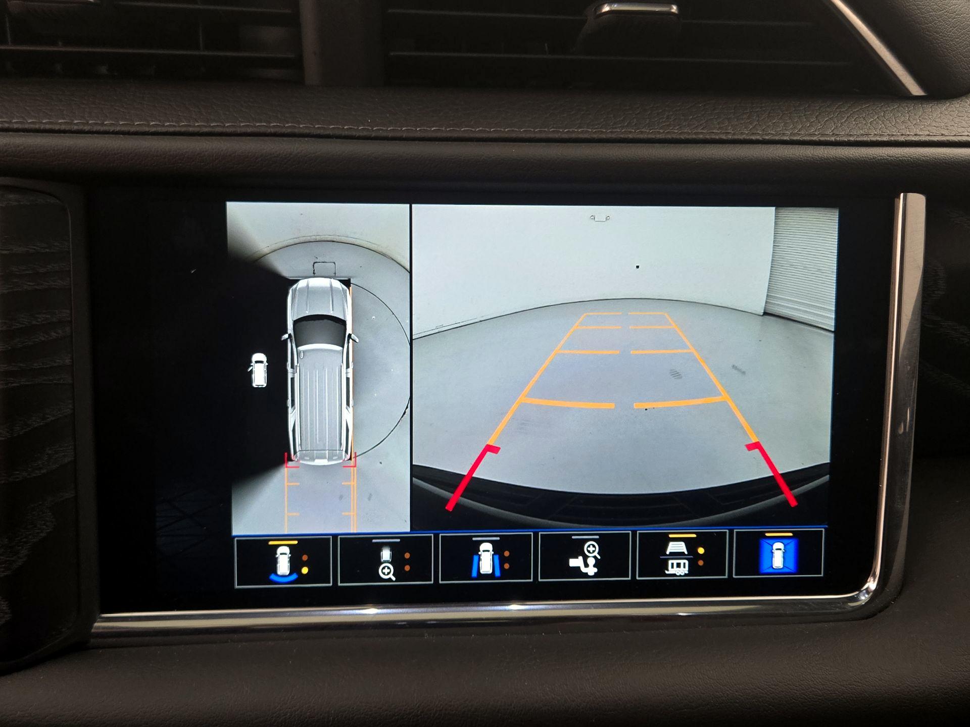 Thumbnail: 2022 GMC Yukon - 14