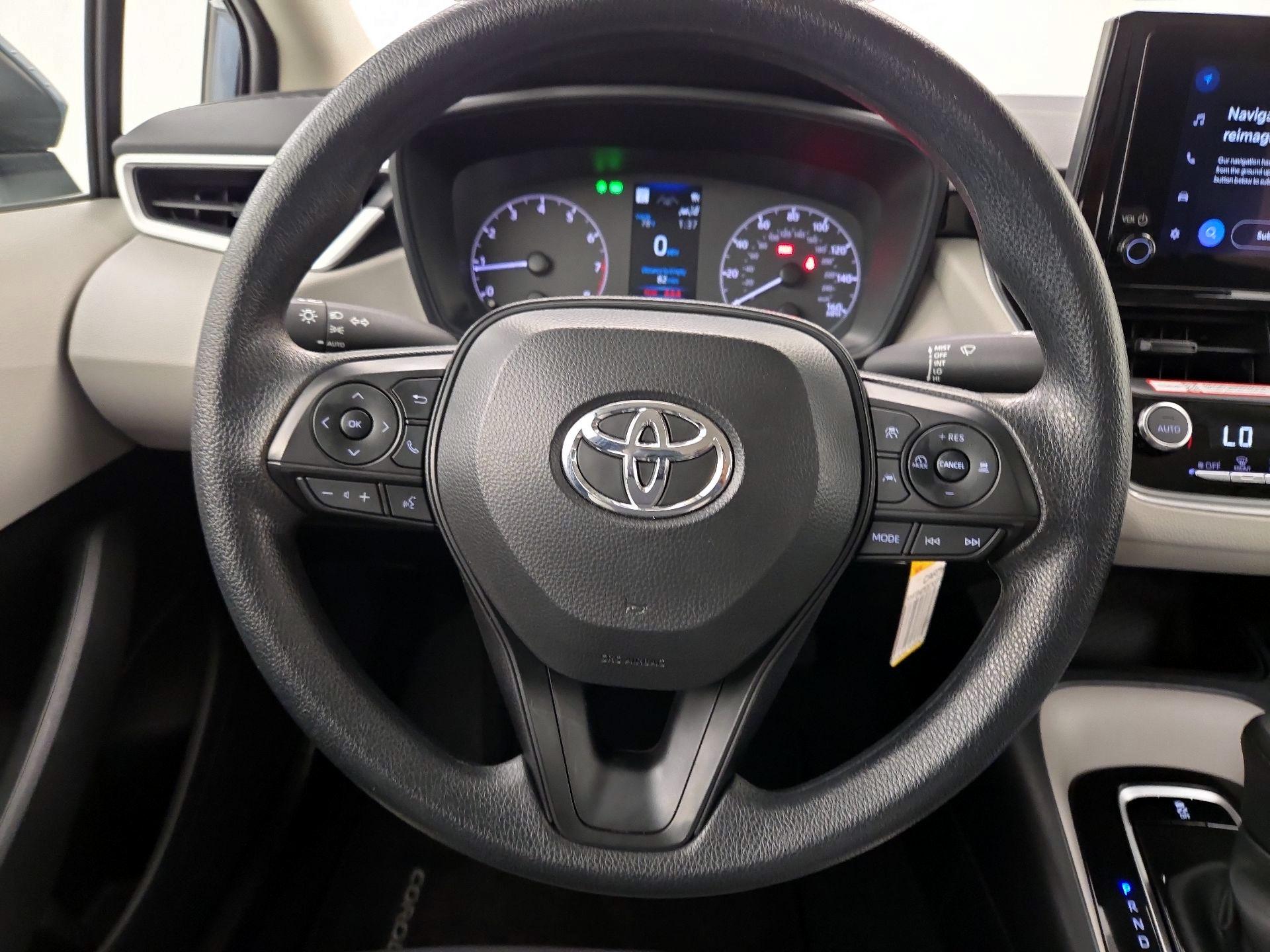 Thumbnail: 2025 Toyota Corolla - 10