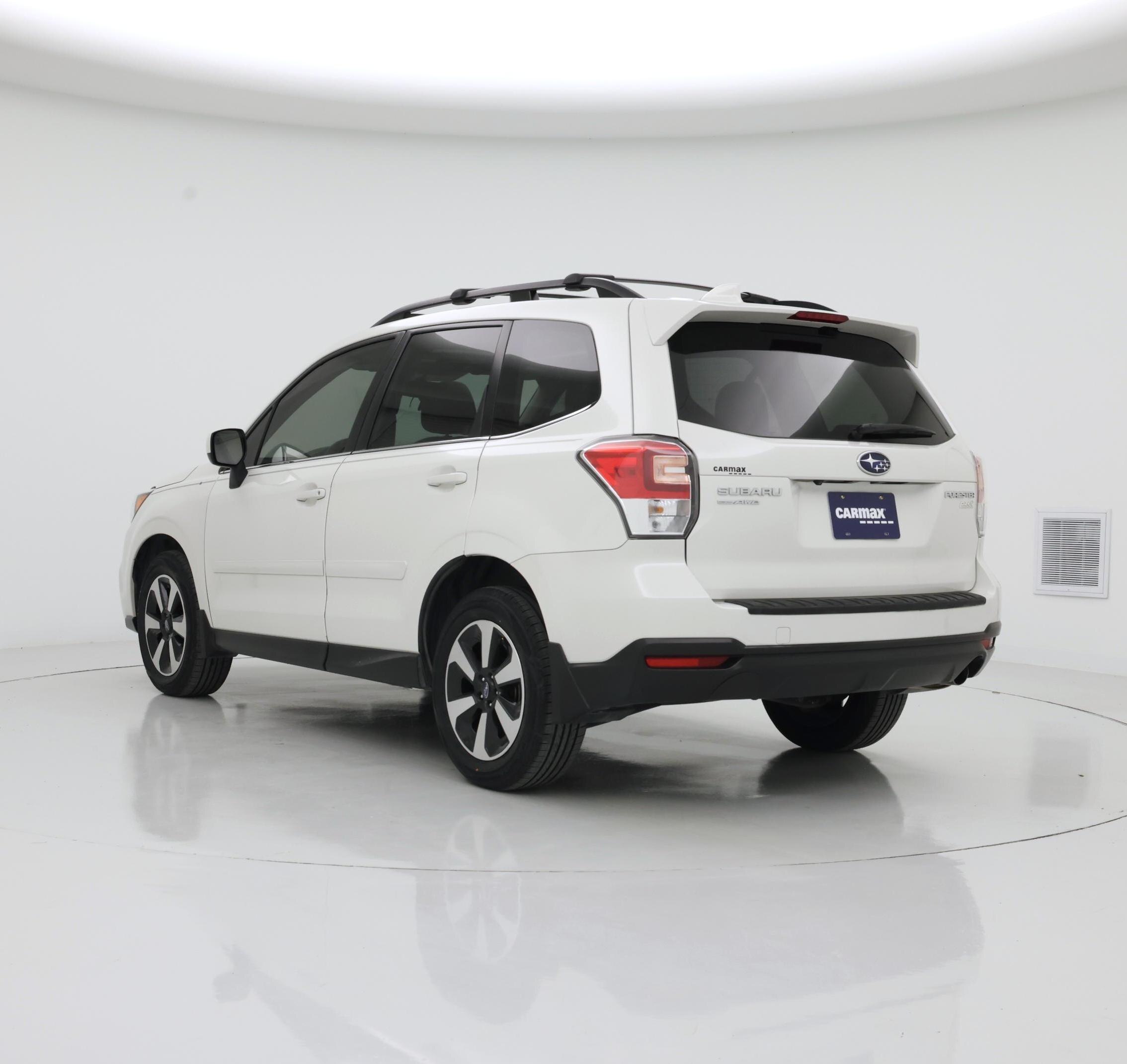 Thumbnail: 2017 Subaru Forester - 2