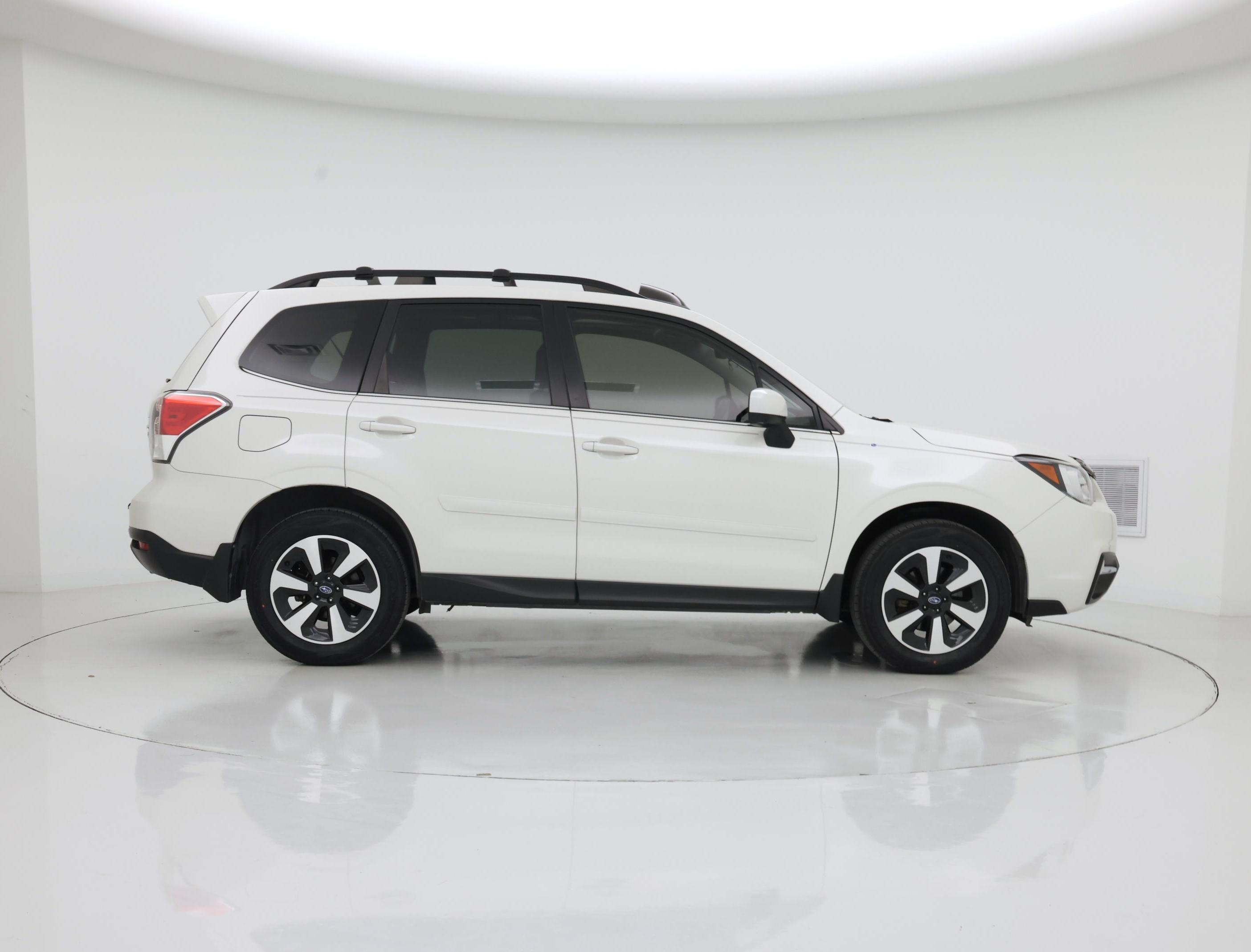 Thumbnail: 2017 Subaru Forester - 7