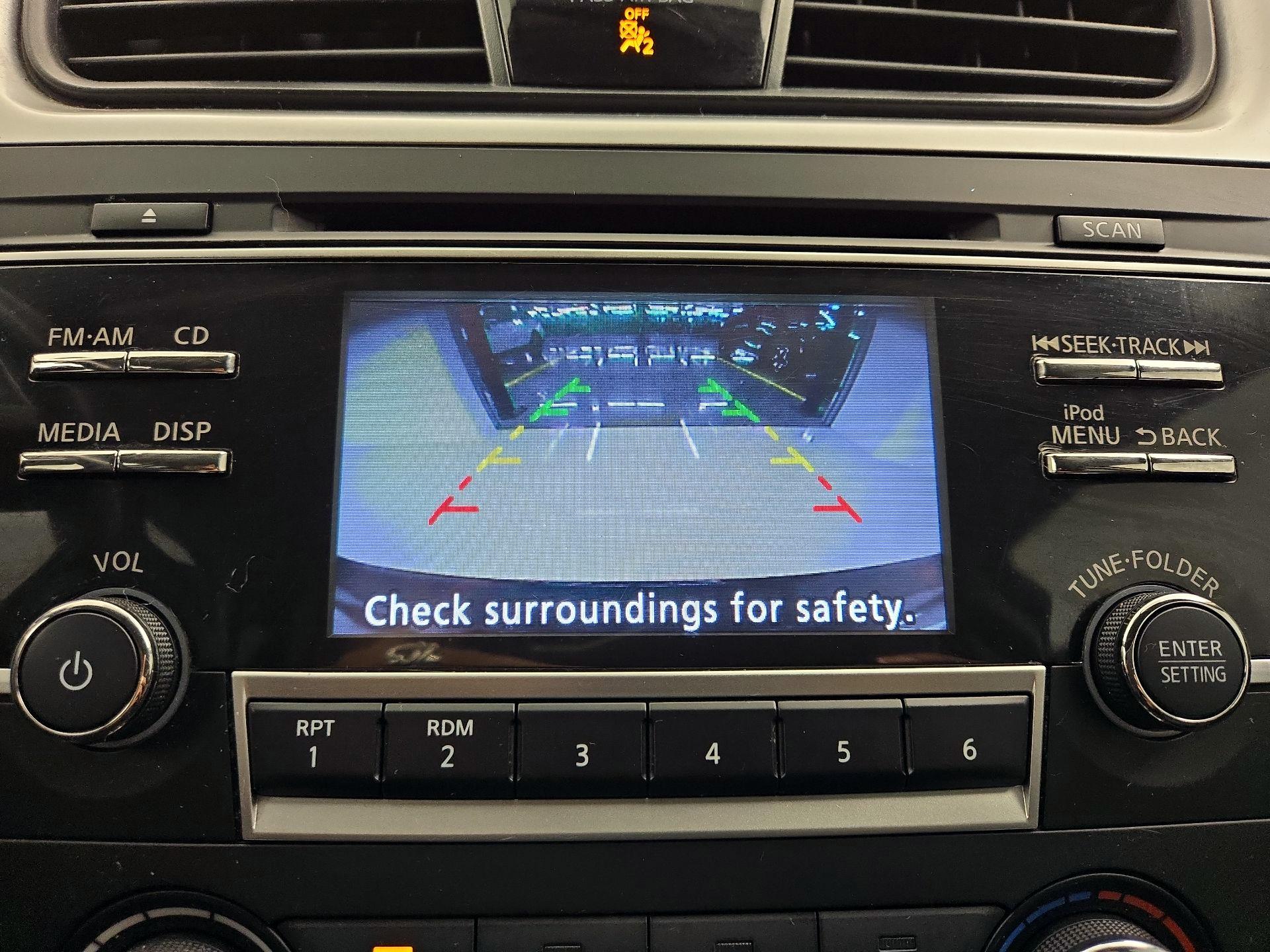 Thumbnail: 2017 Nissan Altima - 14