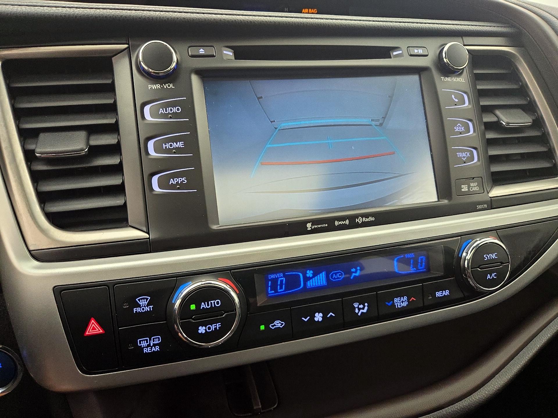 Thumbnail: 2018 Toyota Highlander - 15