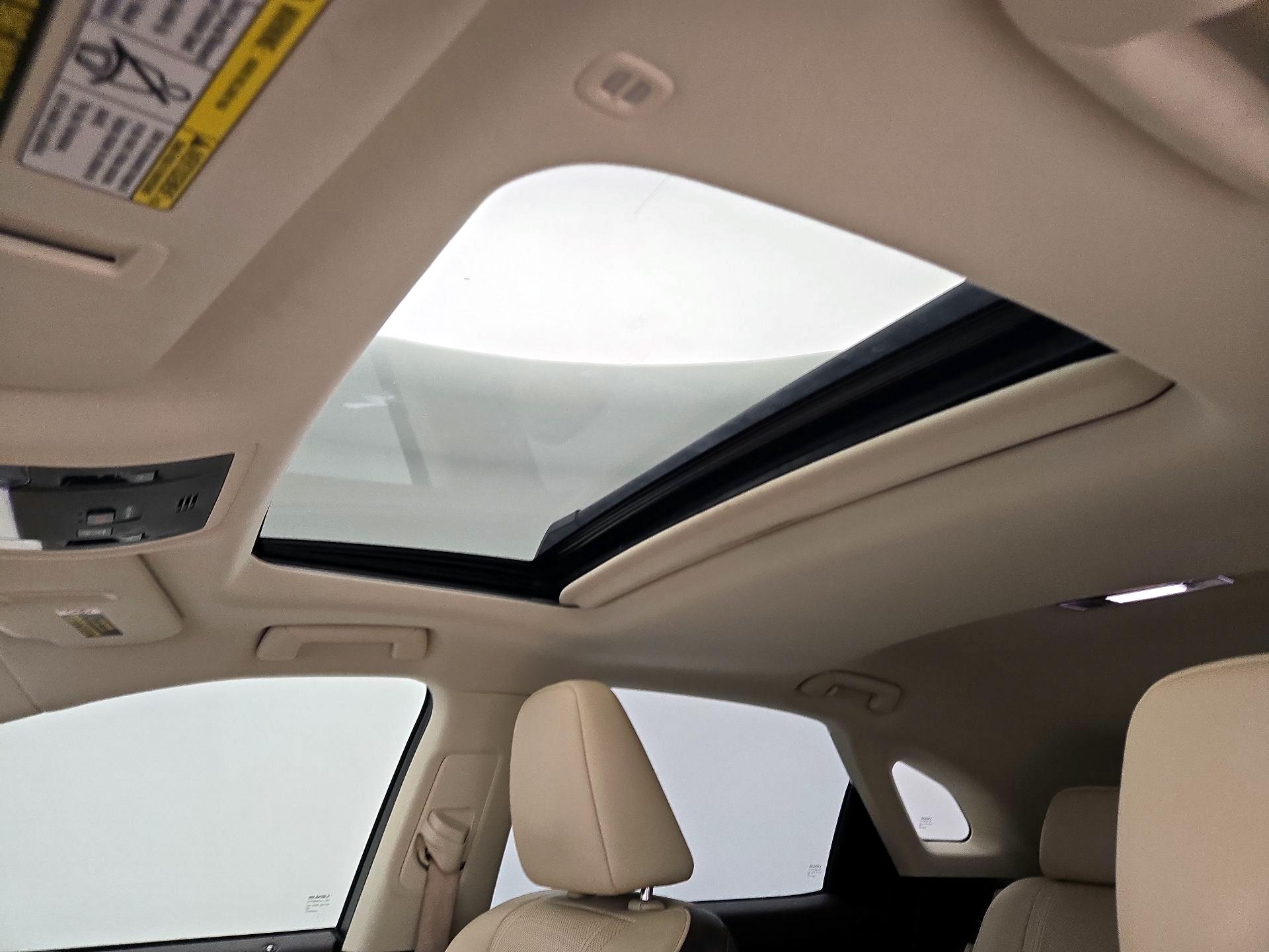 Thumbnail: 2017 Lexus RX - 20